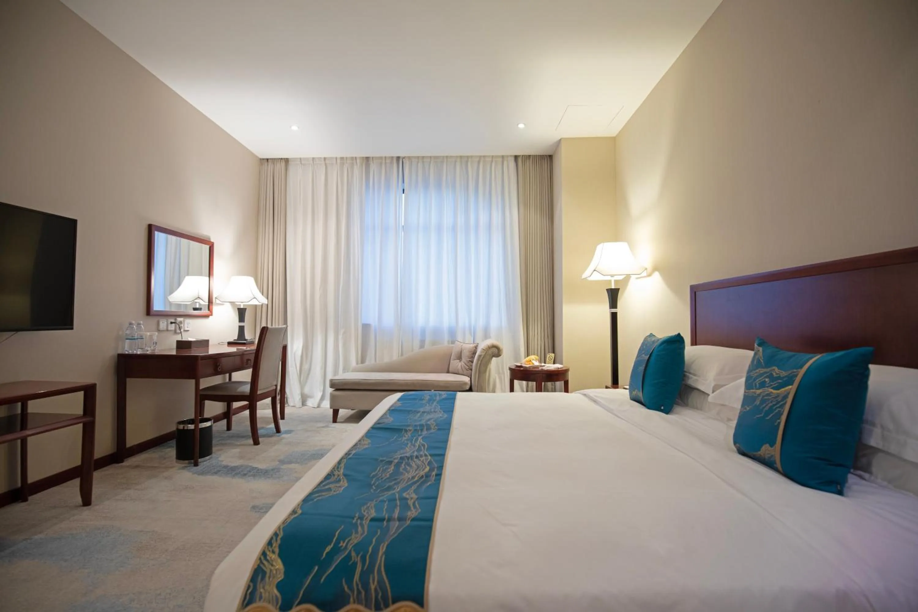 Bed in Beijing Palace Soluxe Hotel Astana