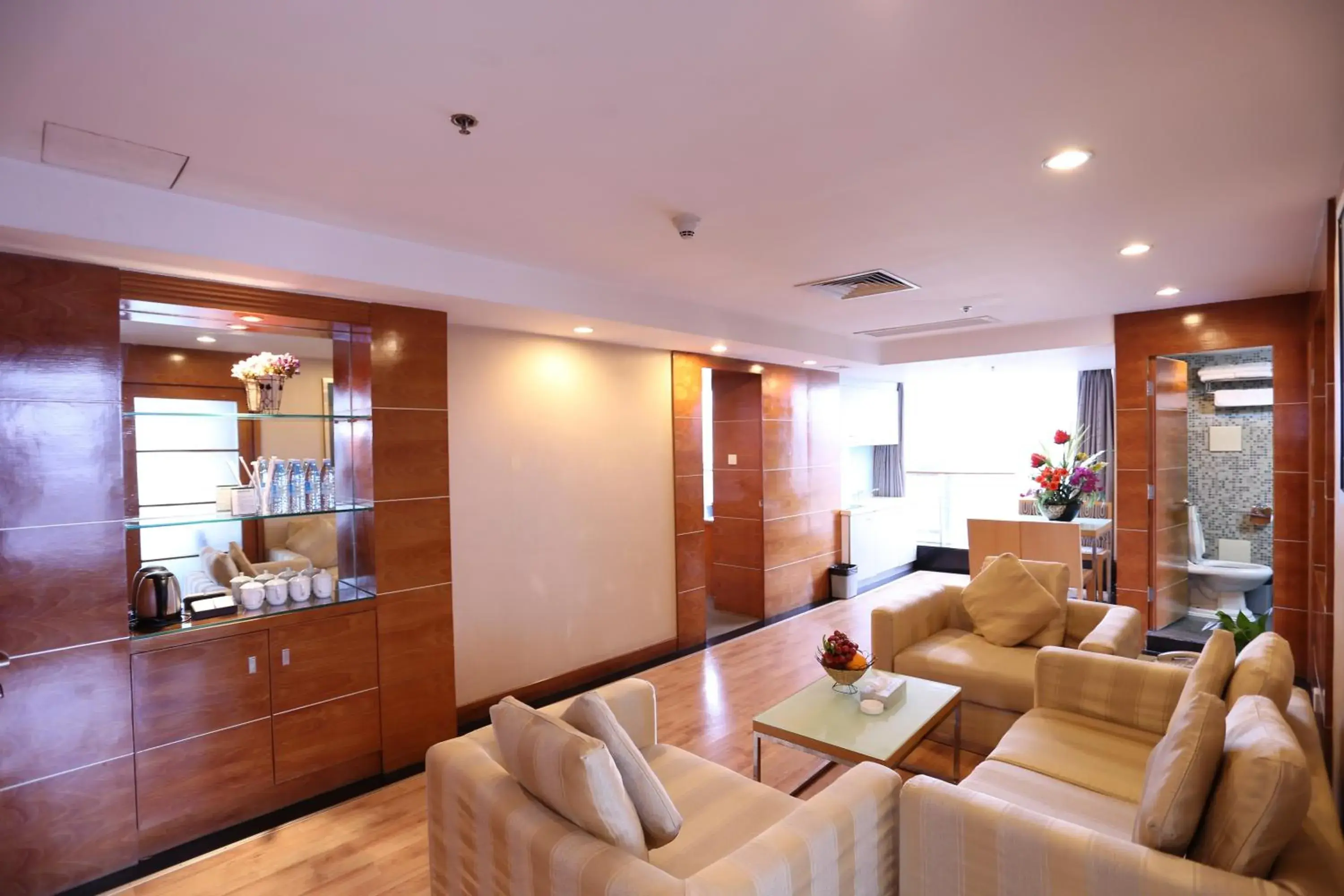 Three-Bedroom Apartment in Yihe Hotel Ouzhuang Three-Bedroom Apartment in Yihe Hotel Ouzhuang