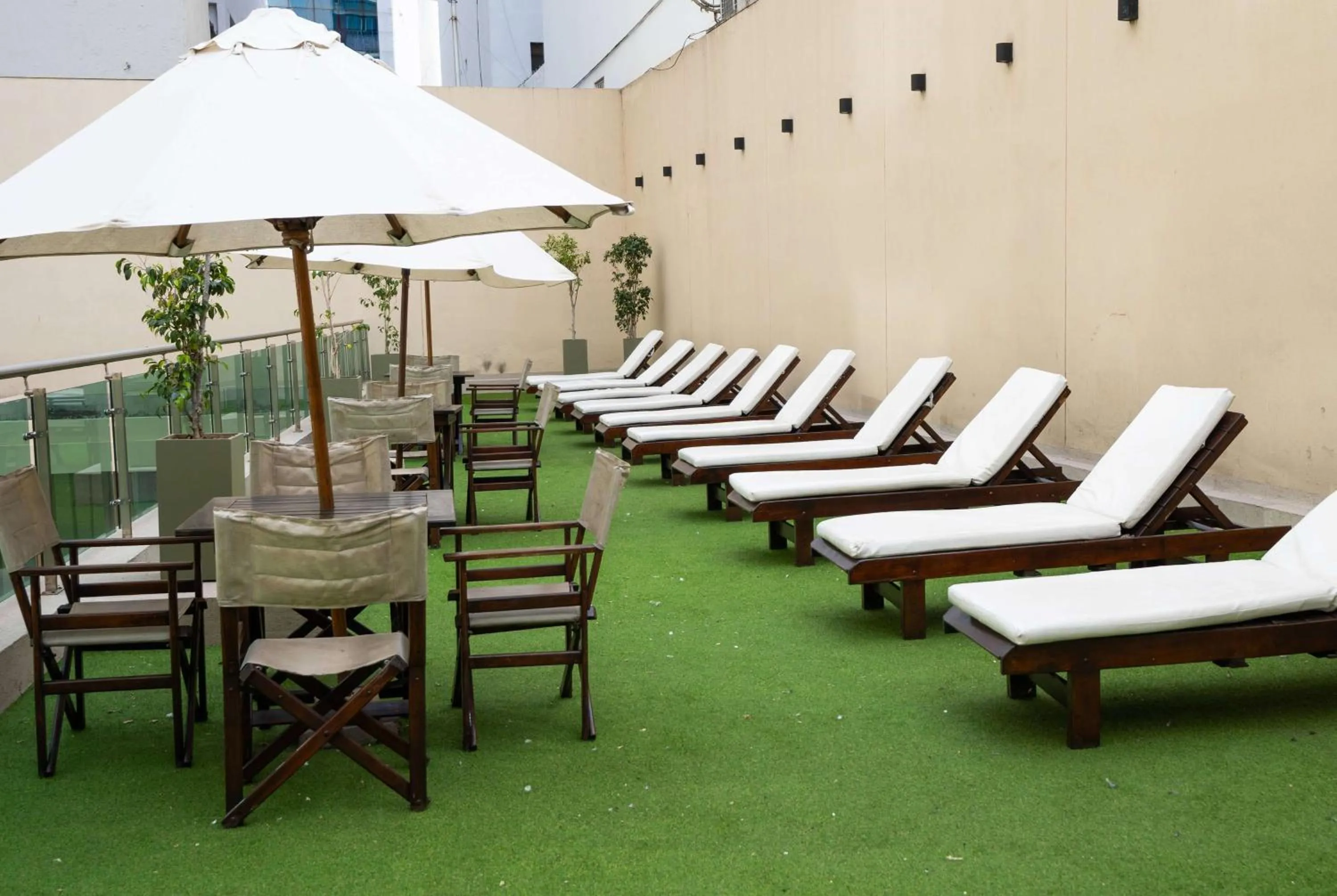 Swimming pool in Dazzler by Wyndham Buenos Aires Recoleta