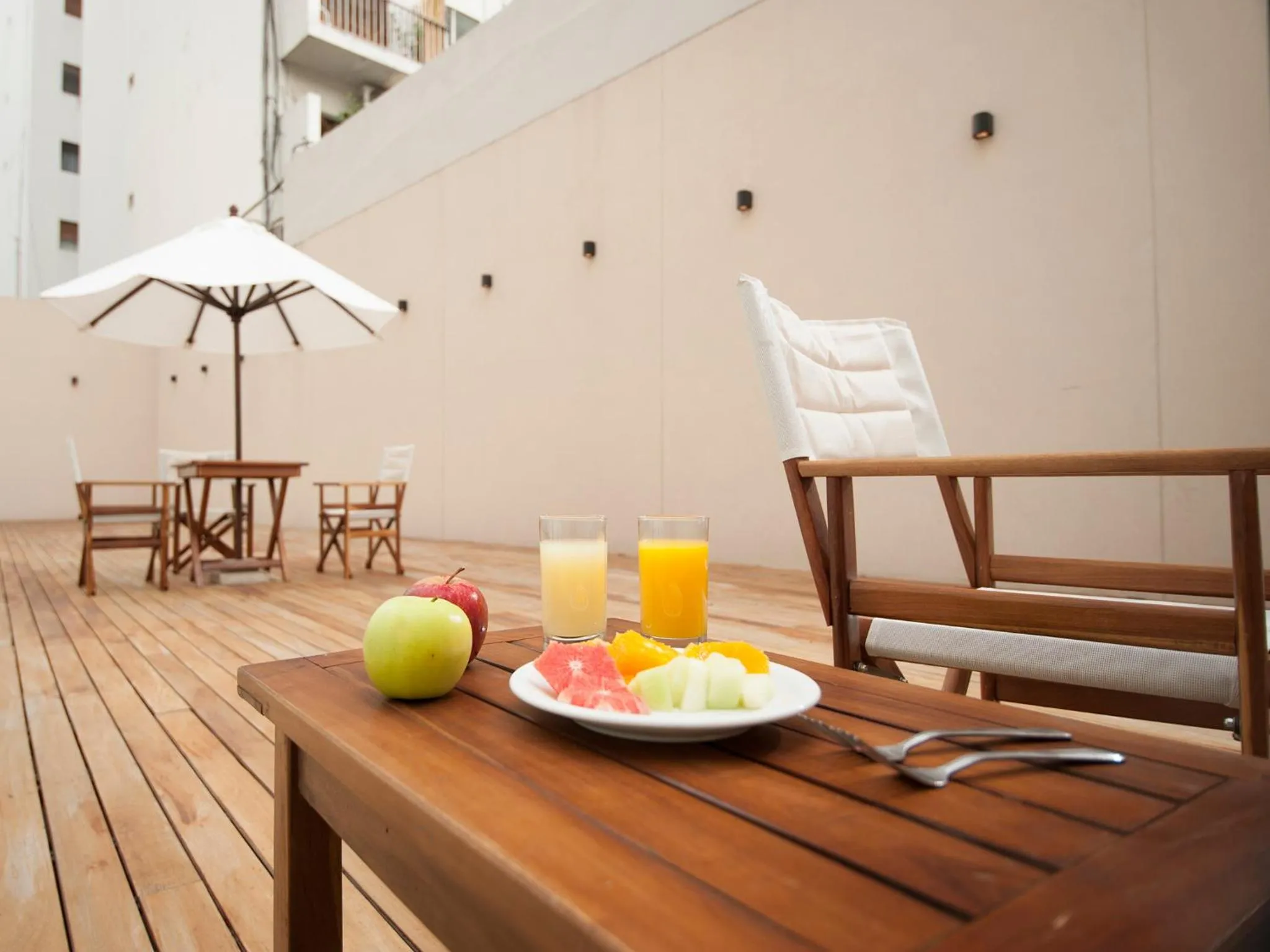 Solarium in Dazzler by Wyndham Buenos Aires Recoleta