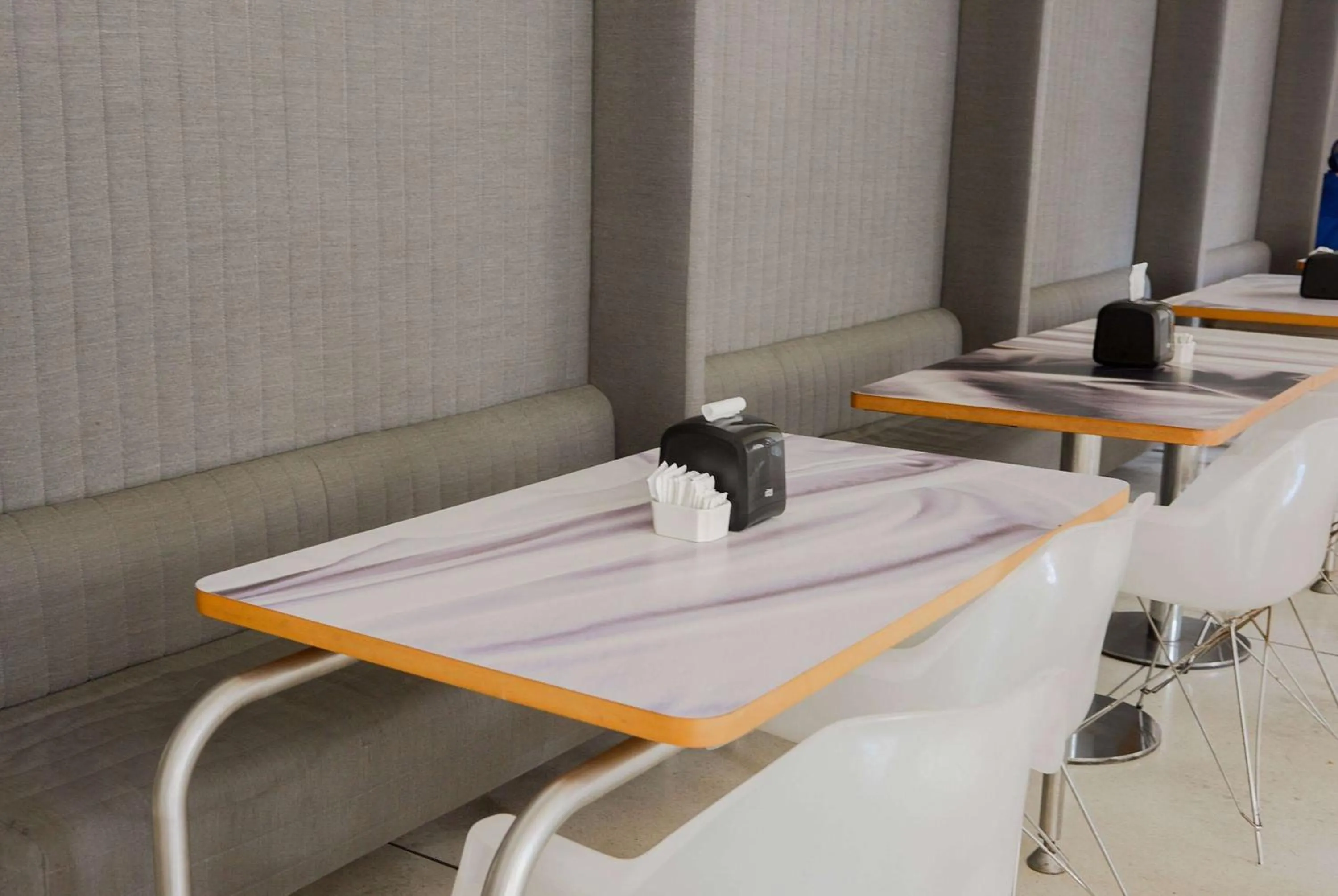 Restaurant/places to eat in Dazzler by Wyndham Buenos Aires Recoleta