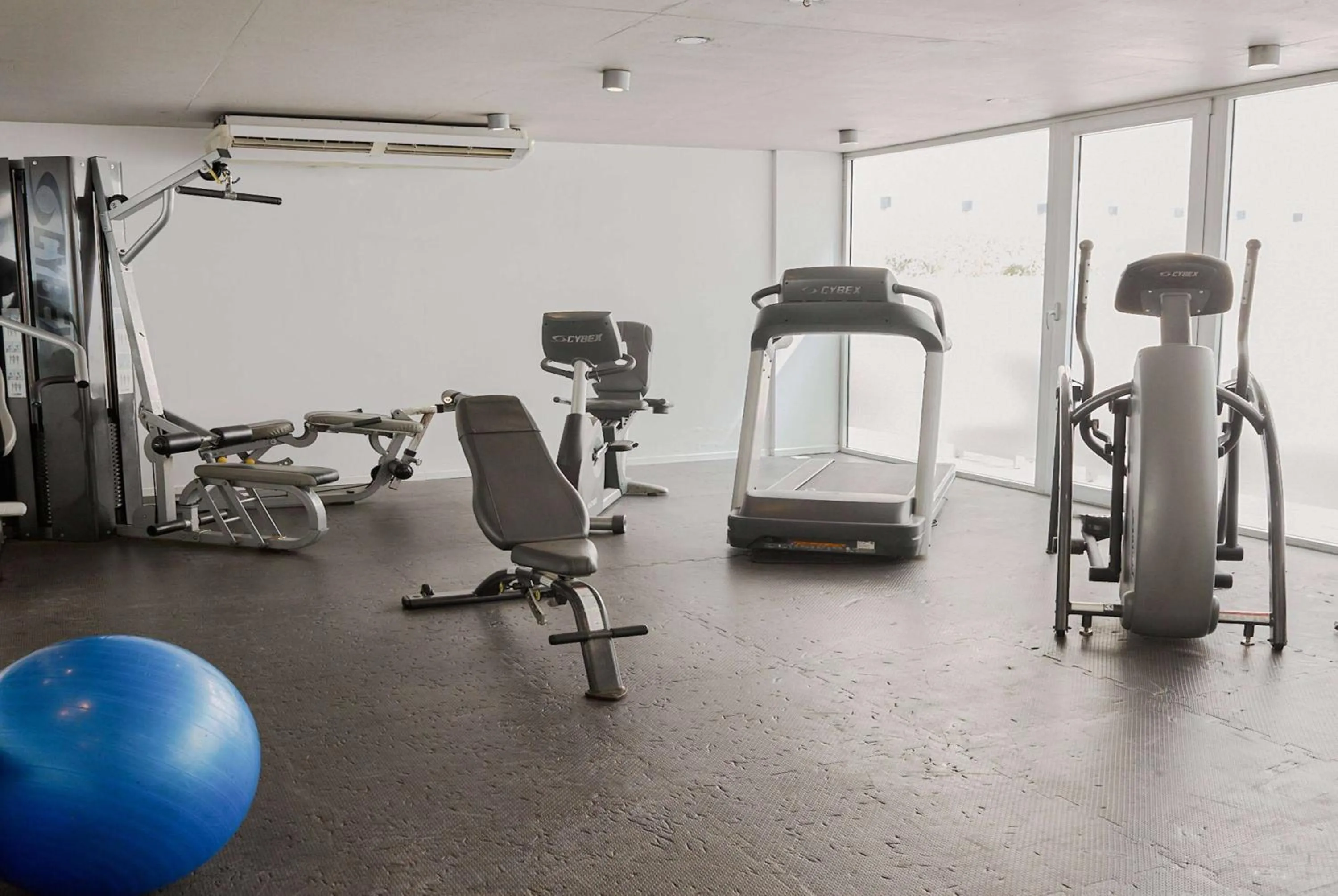 Fitness centre/facilities in Dazzler by Wyndham Buenos Aires Recoleta