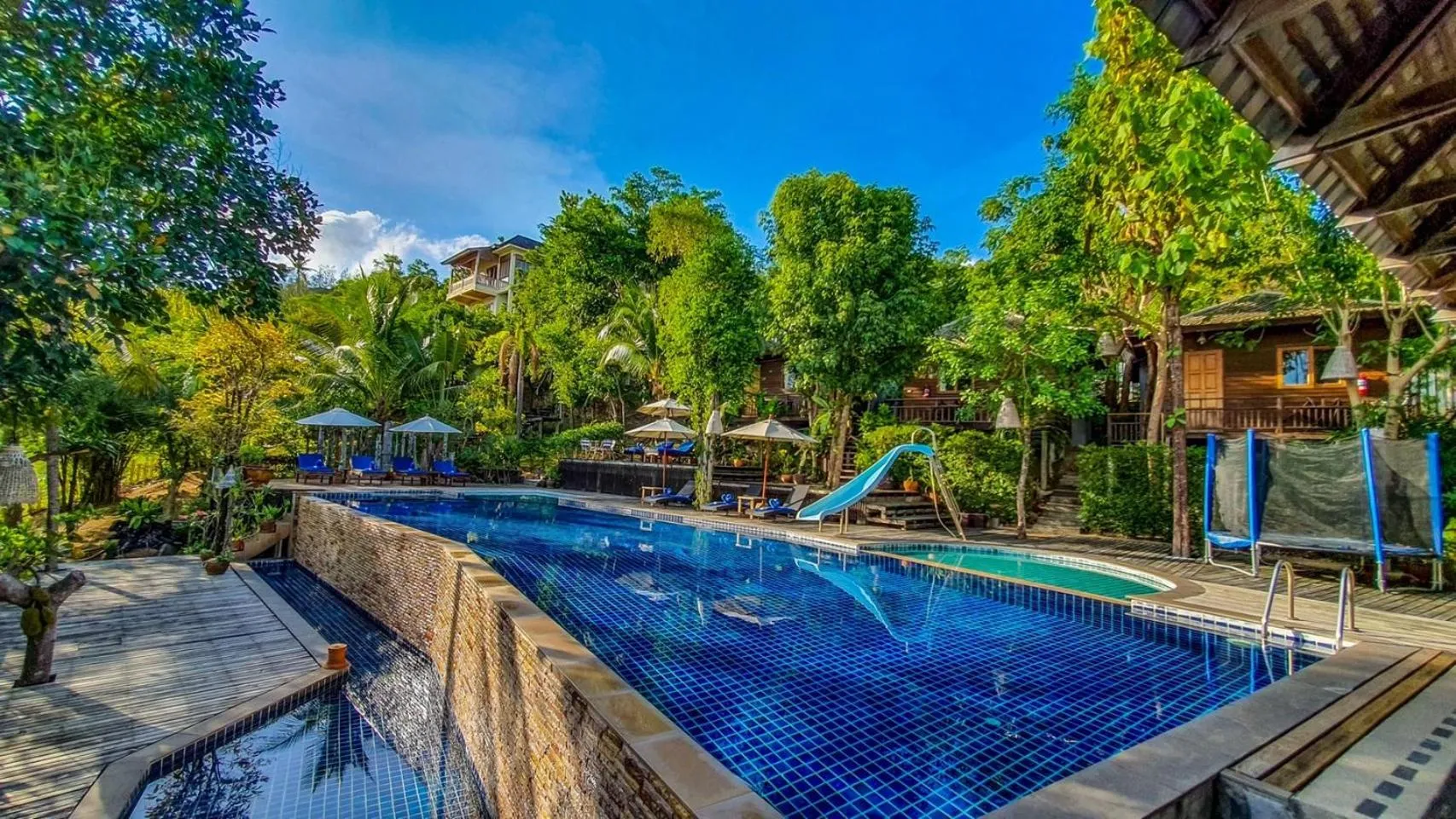 Swimming Pool in Chaweng Park Place