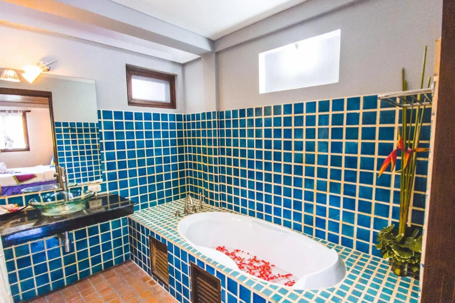 Bathroom in Chaweng Park Place