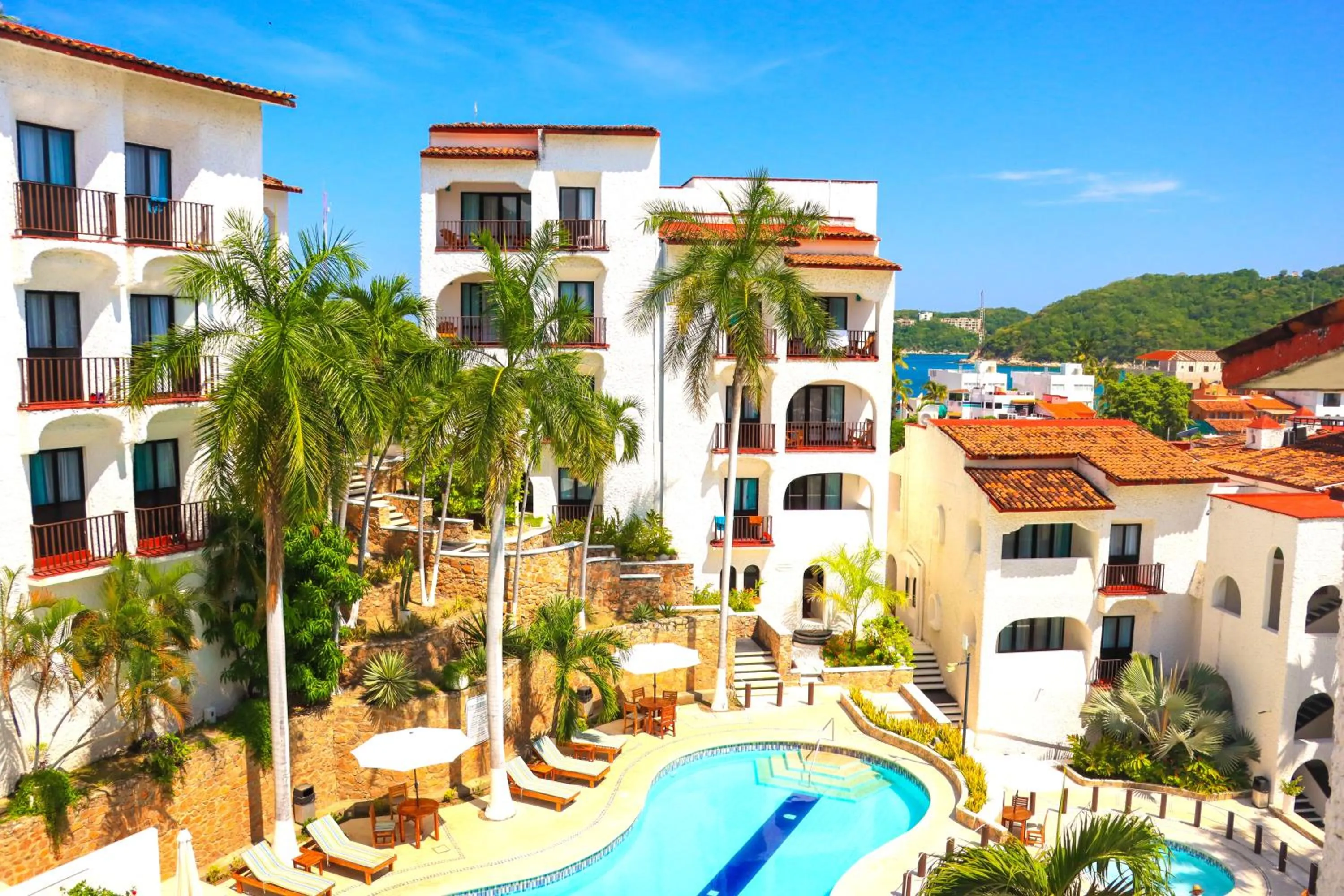 Pool view in Hotel Marina Resort & Beach Club
