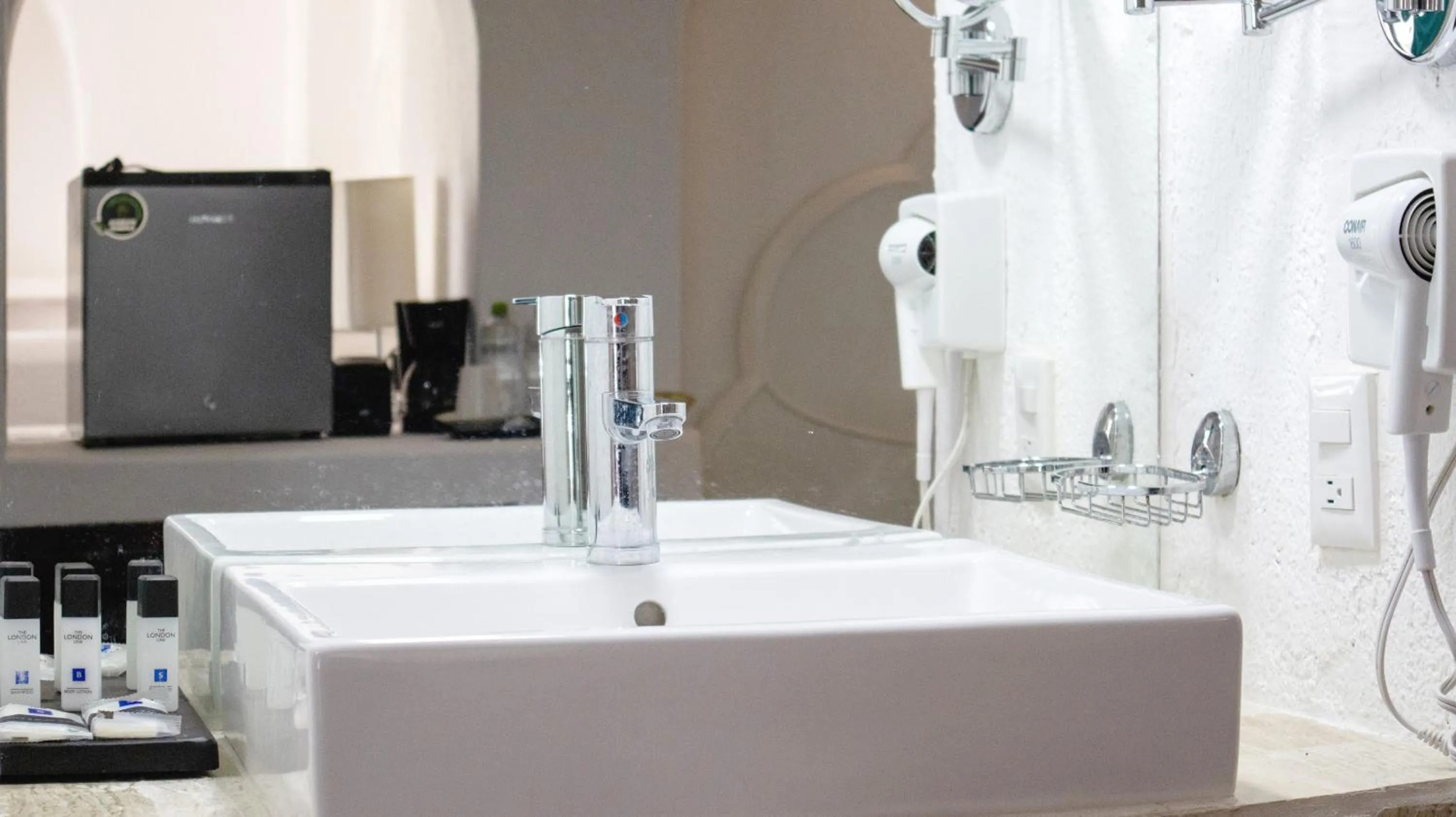 Bathroom in Hotel Marina Resort & Beach Club