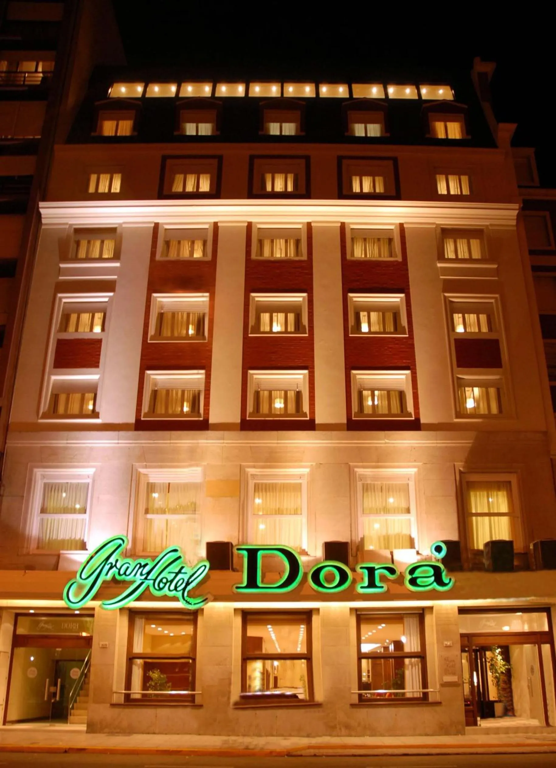Facade/entrance in Hotel Dorá