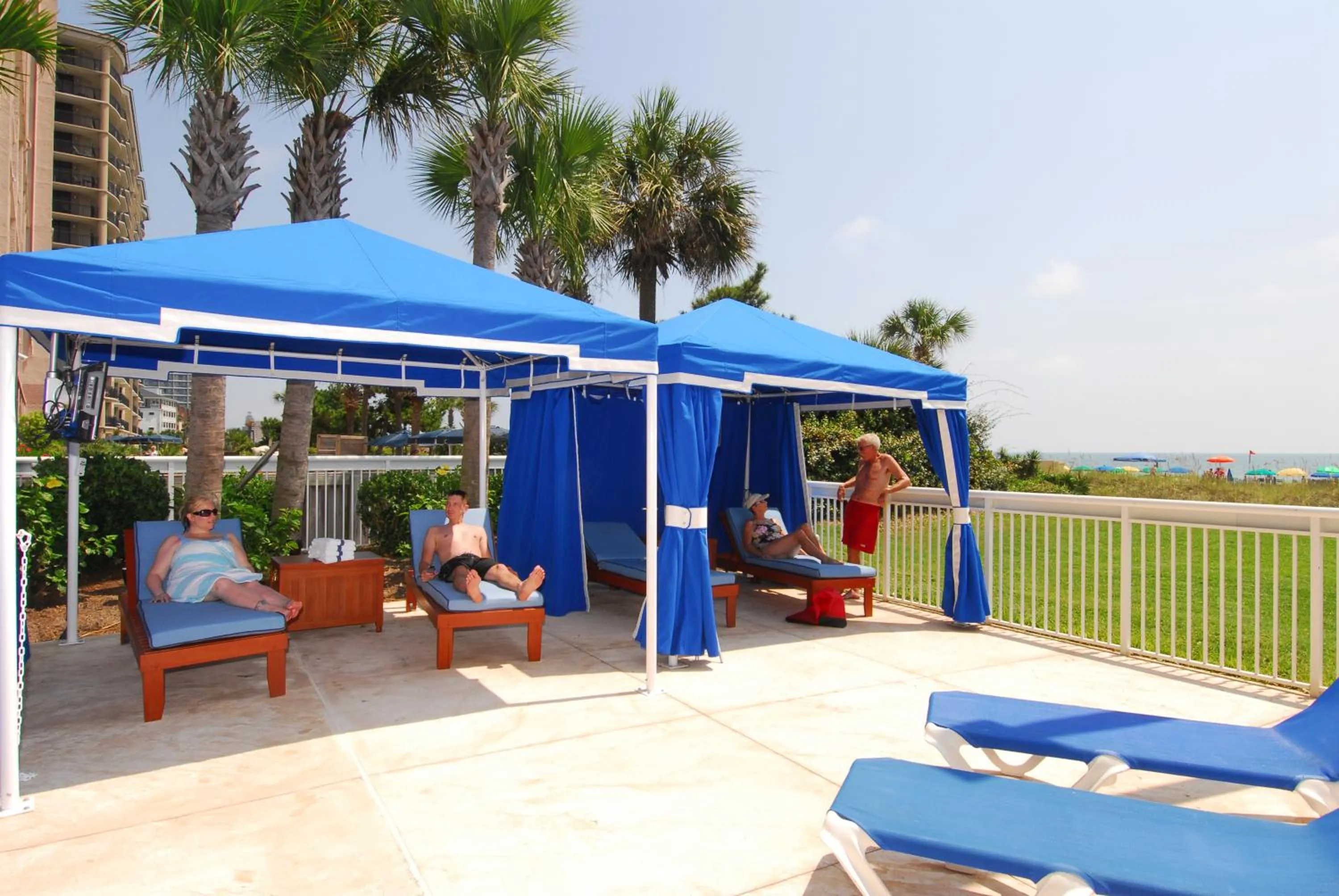 Swimming pool in Dunes Village