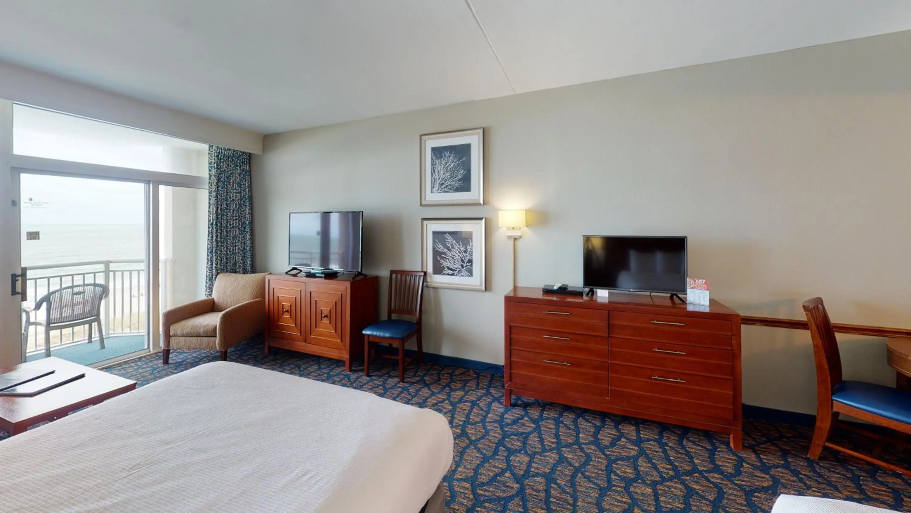 Bed in Dunes Village