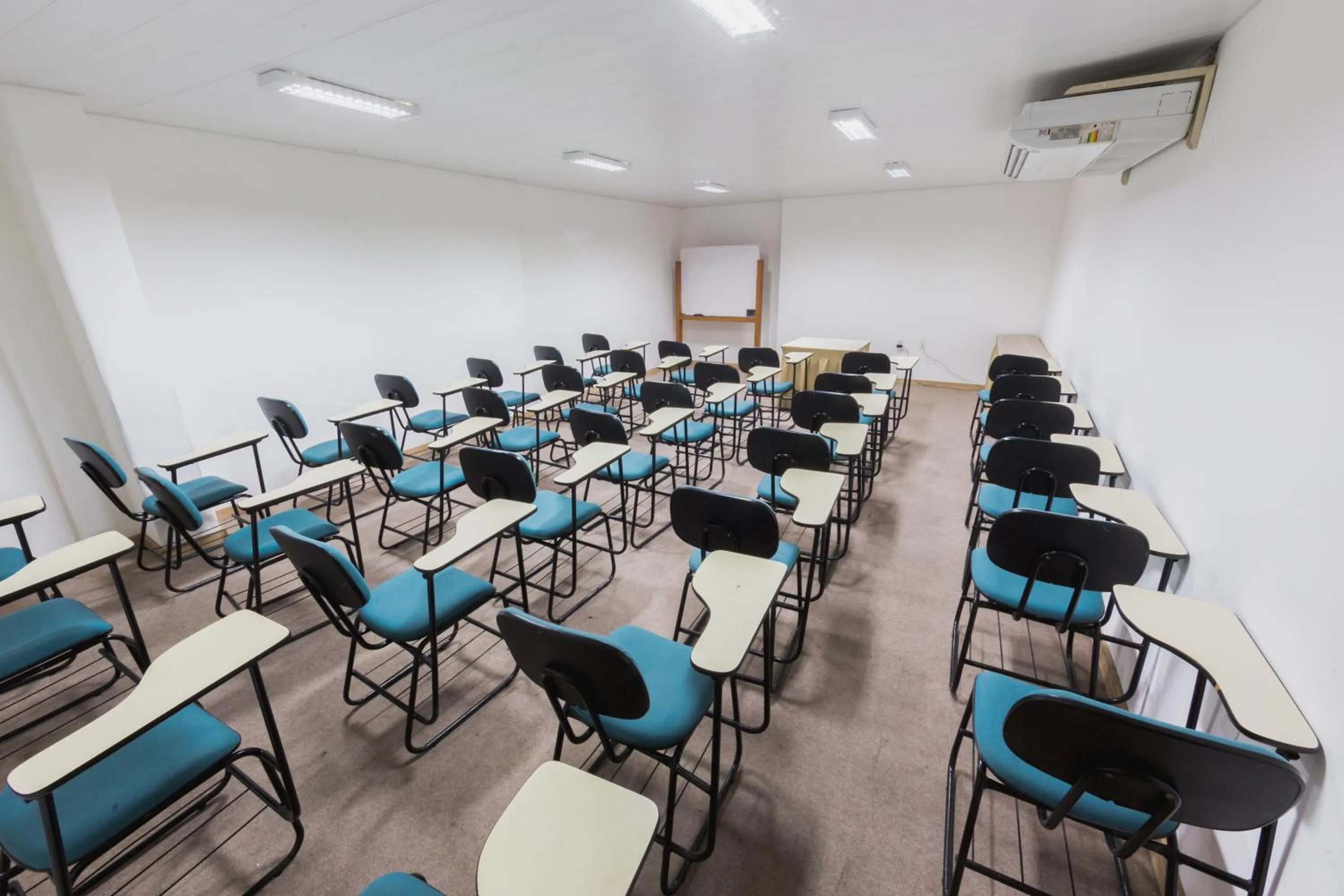 Area and facilities in Xênius Hotel