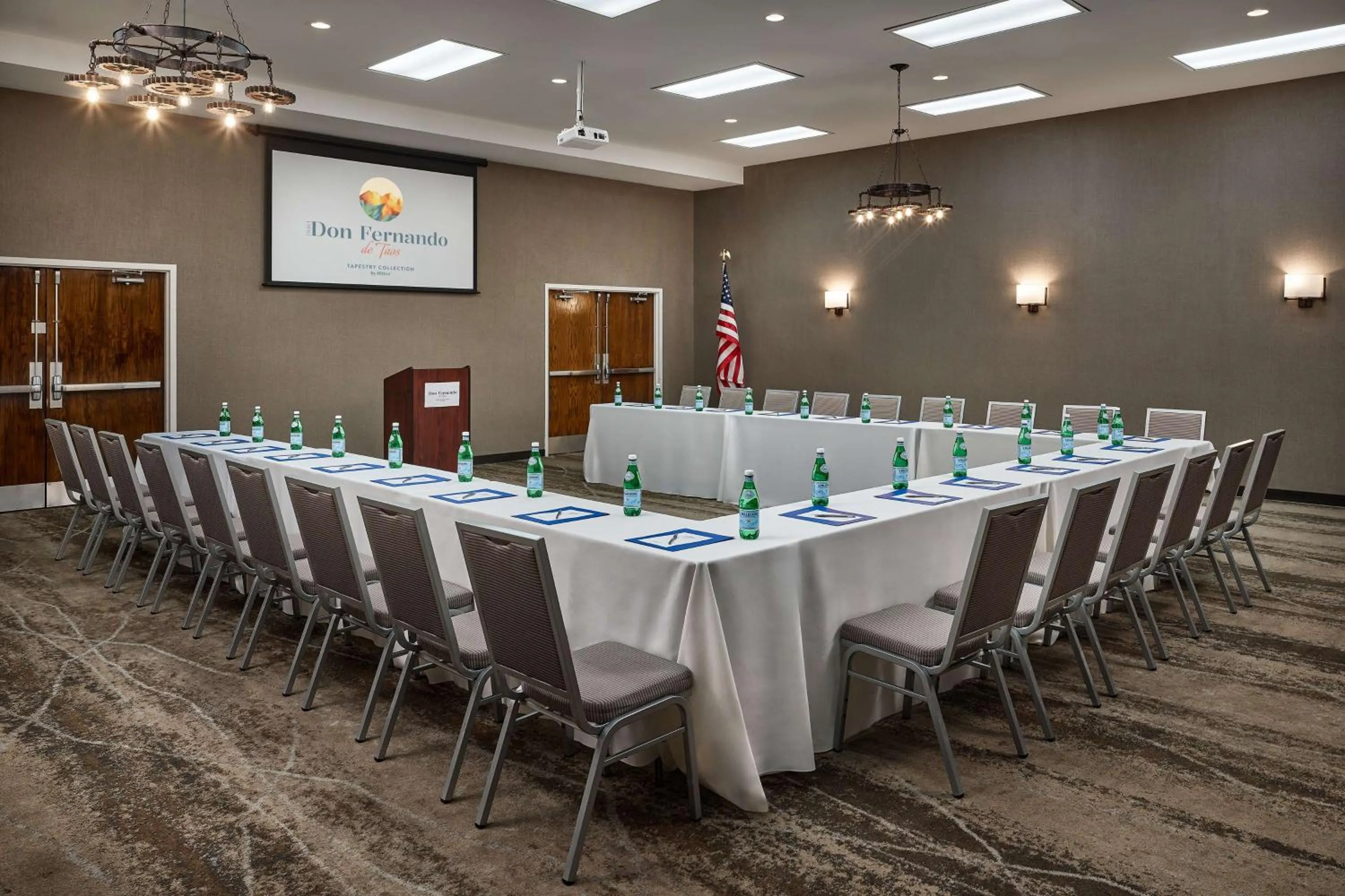 Meeting/conference room in Hilton Tapestry Collection, Hotel Don Fernando De Taos