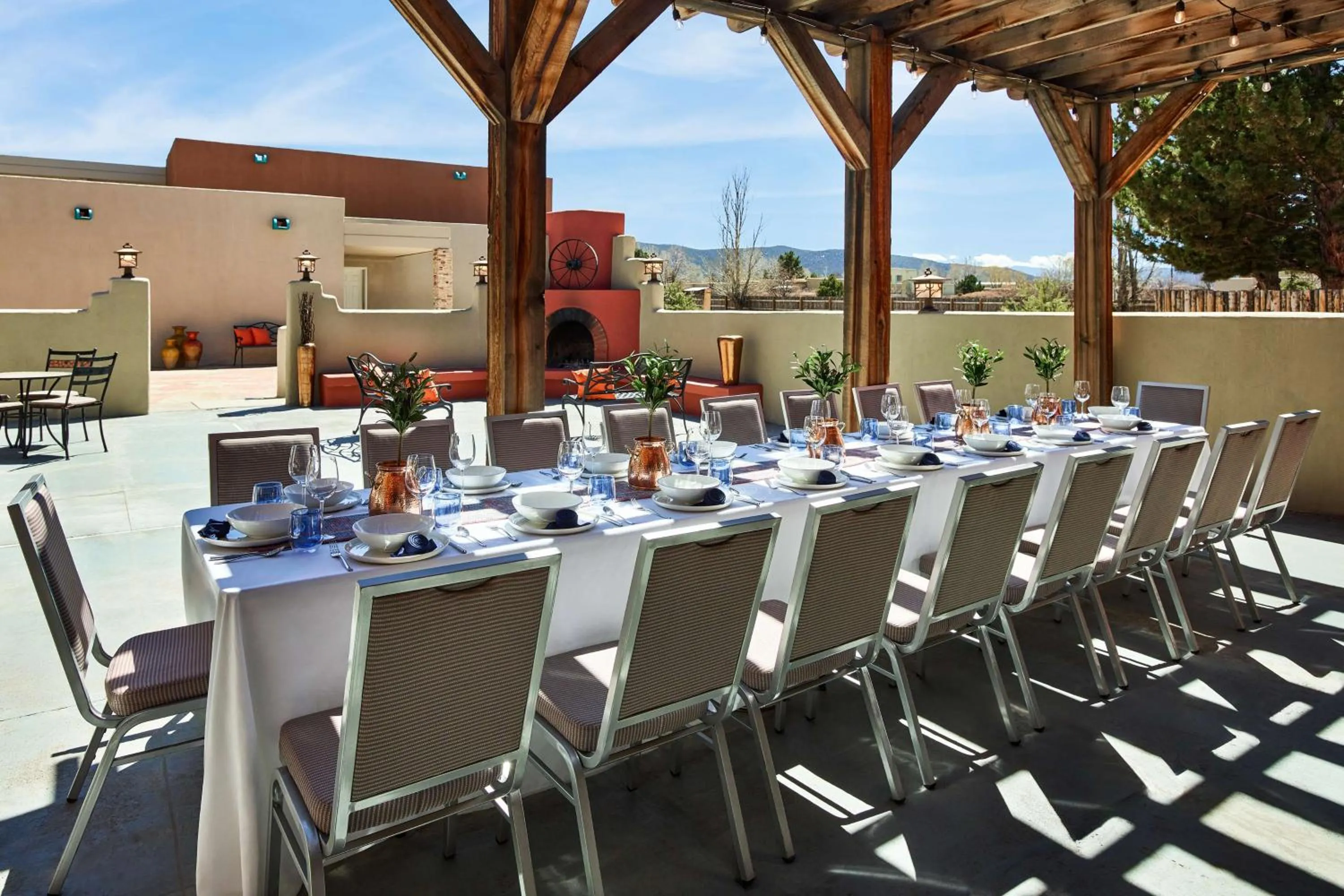Meeting/conference room in Hilton Tapestry Collection, Hotel Don Fernando De Taos
