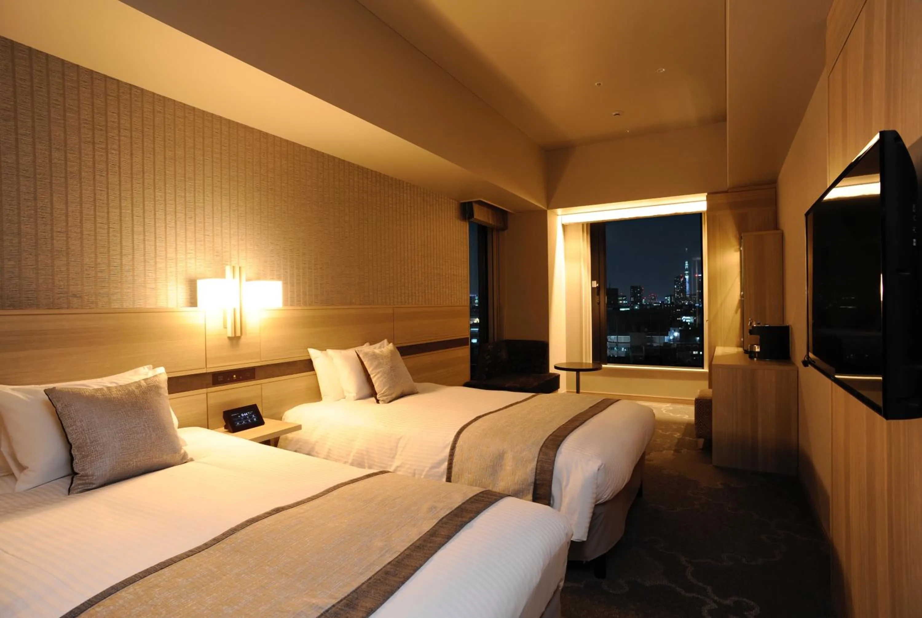 Bed in Hotel Keihan Tsukiji Ginza Grande