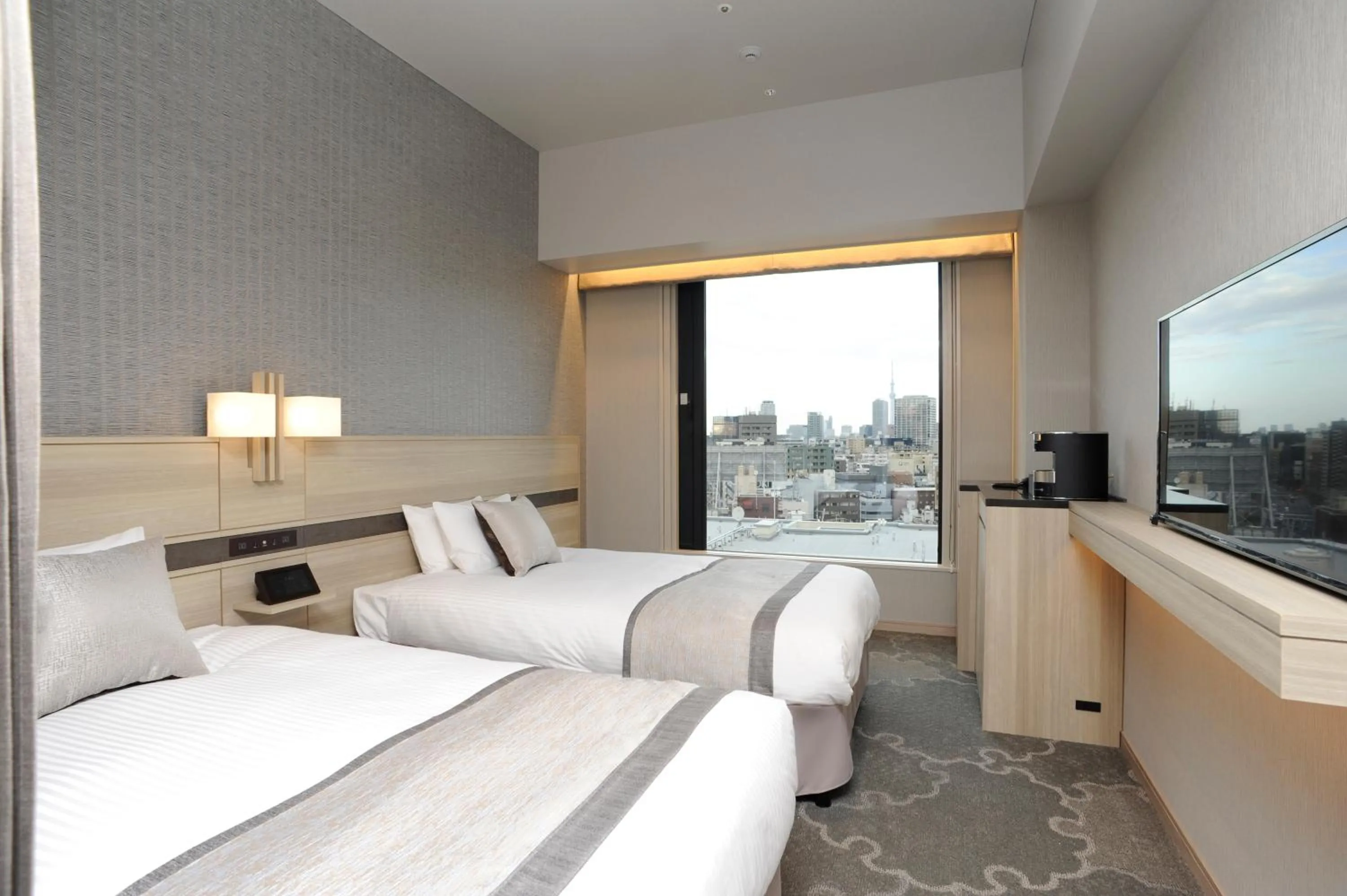 Bed in Hotel Keihan Tsukiji Ginza Grande