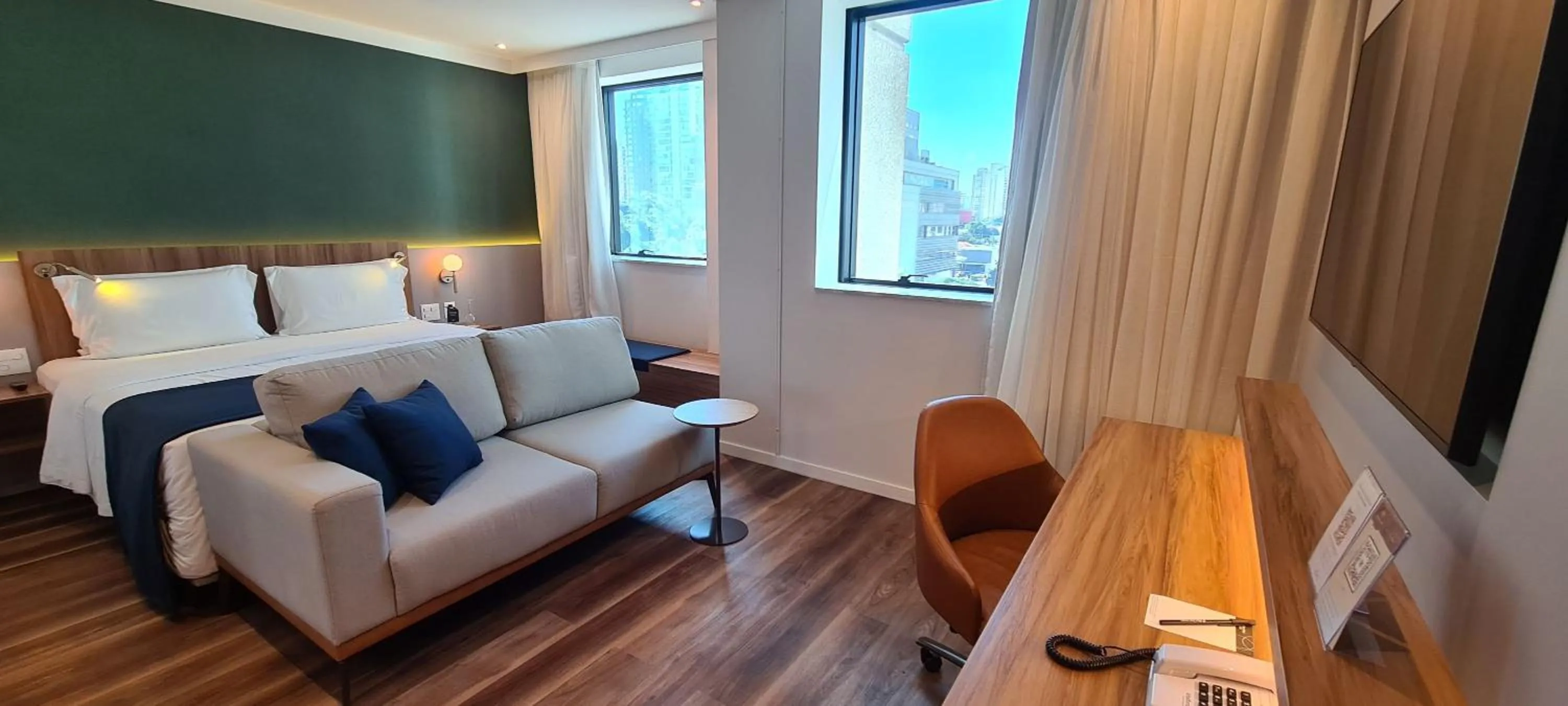 Bed in Blue Tree Premium Faria Lima