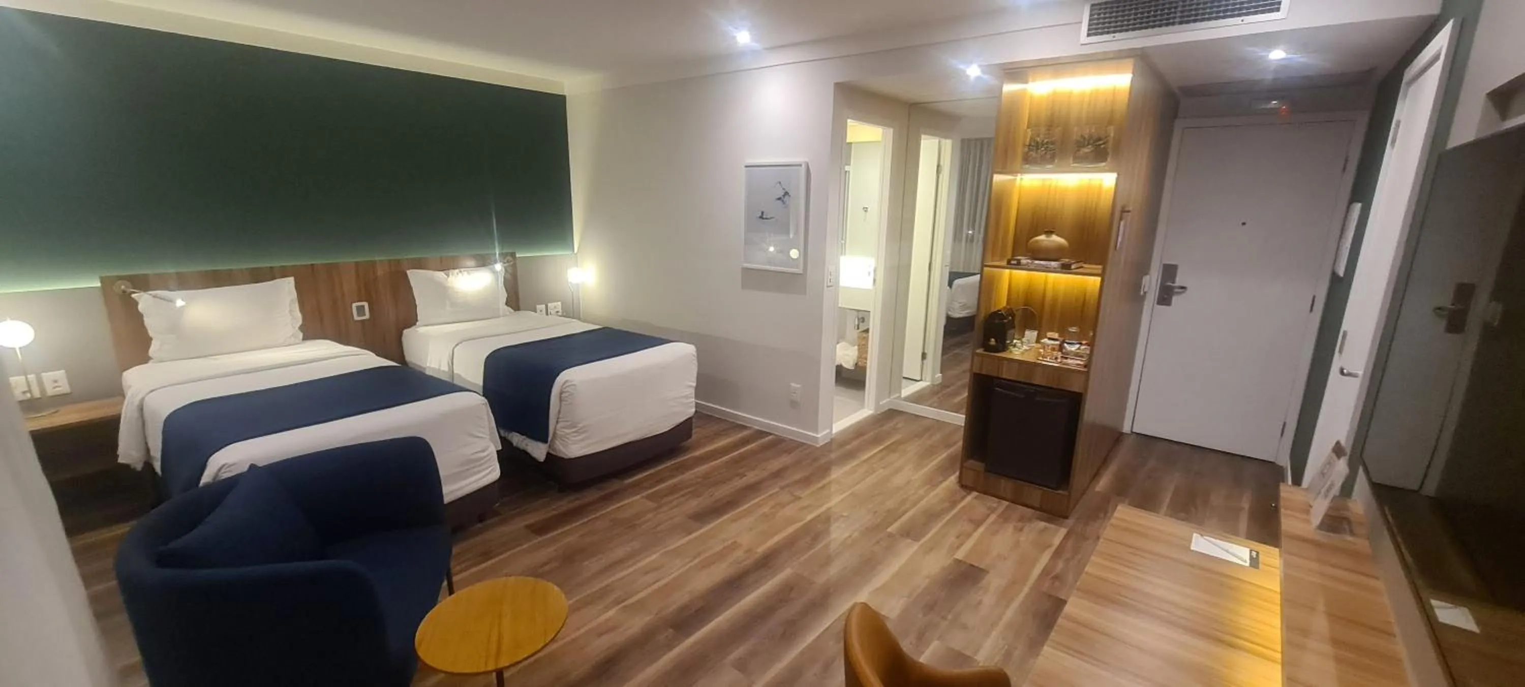 Bed in Blue Tree Premium Faria Lima