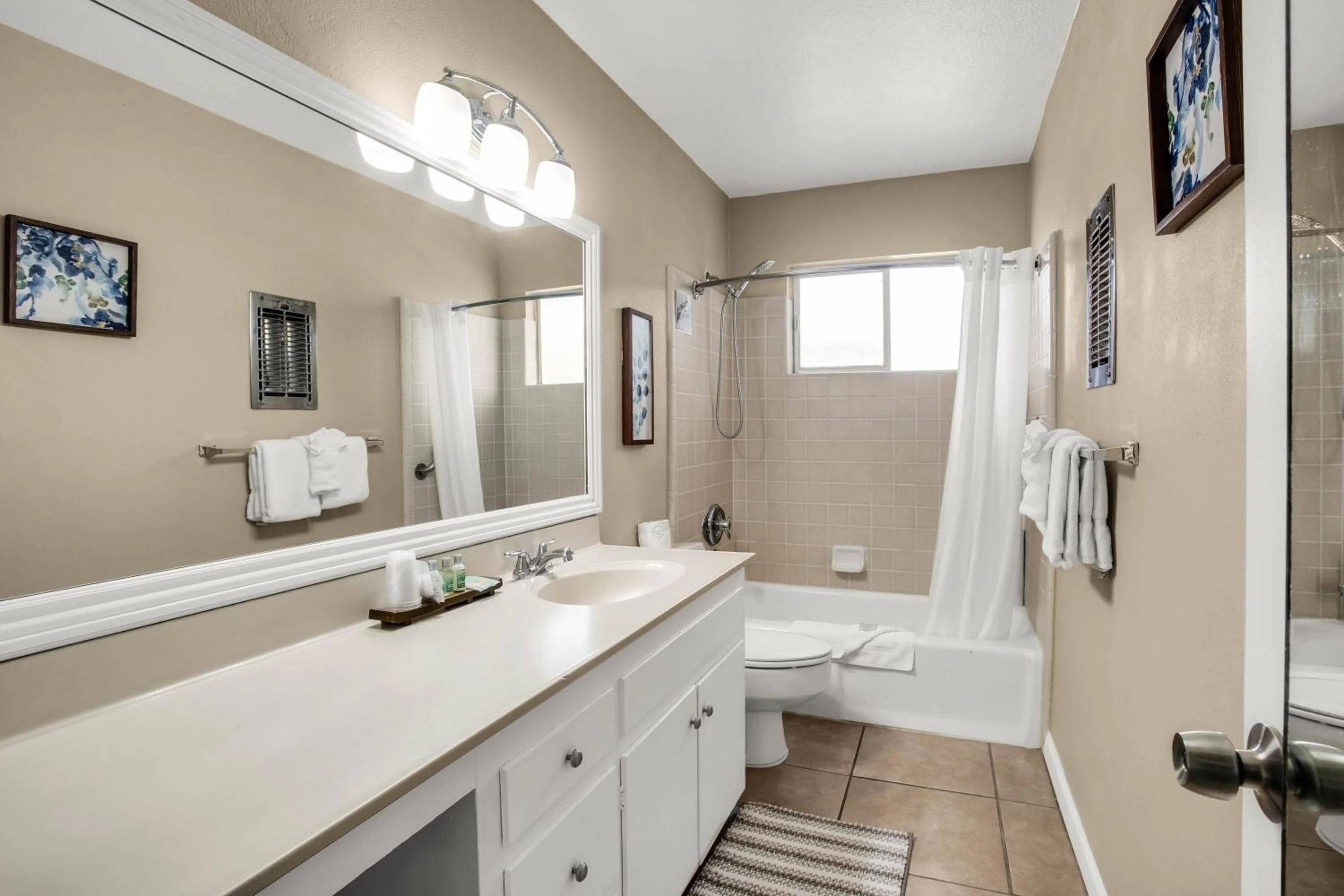 The Inn at Deep Canyon