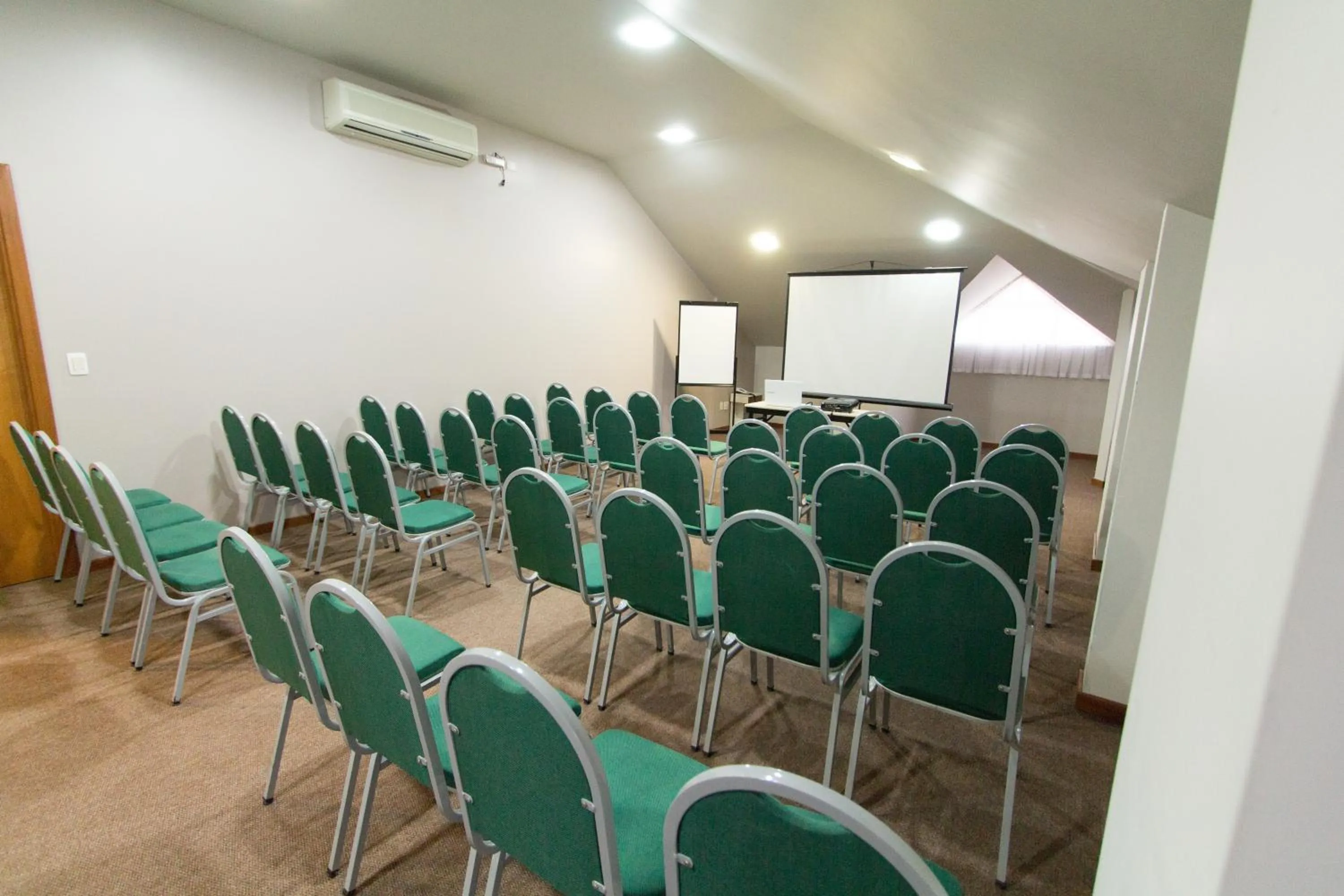 Business facilities in Hotel Princess