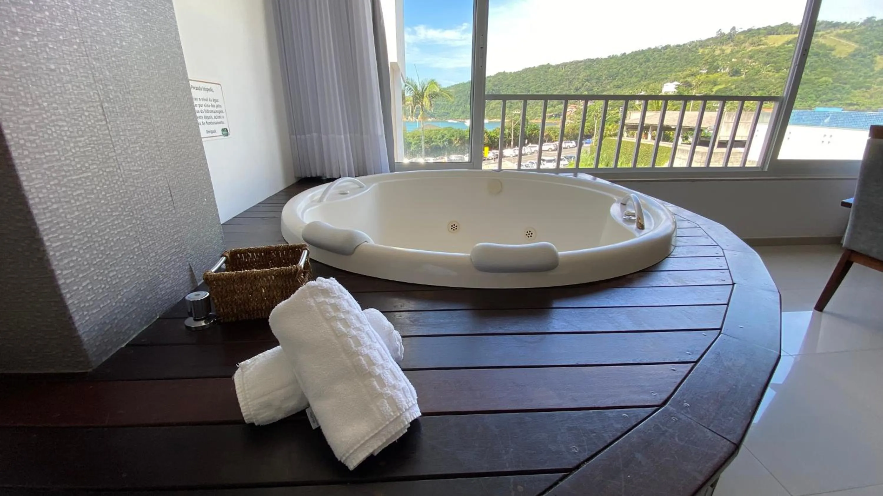 Hot Tub in Reserva Praia Hotel