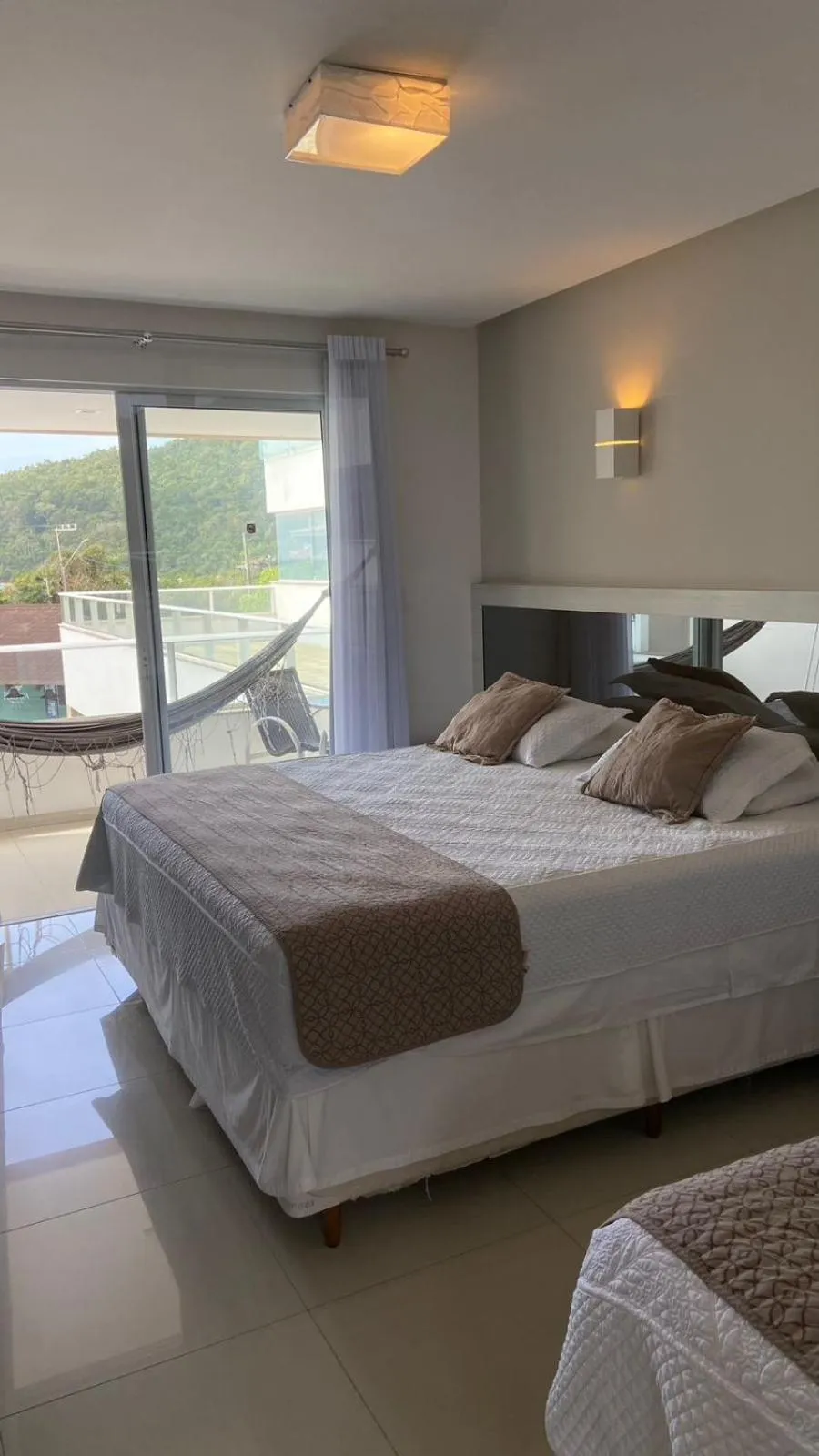 Pool view, Bed in Reserva Praia Hotel