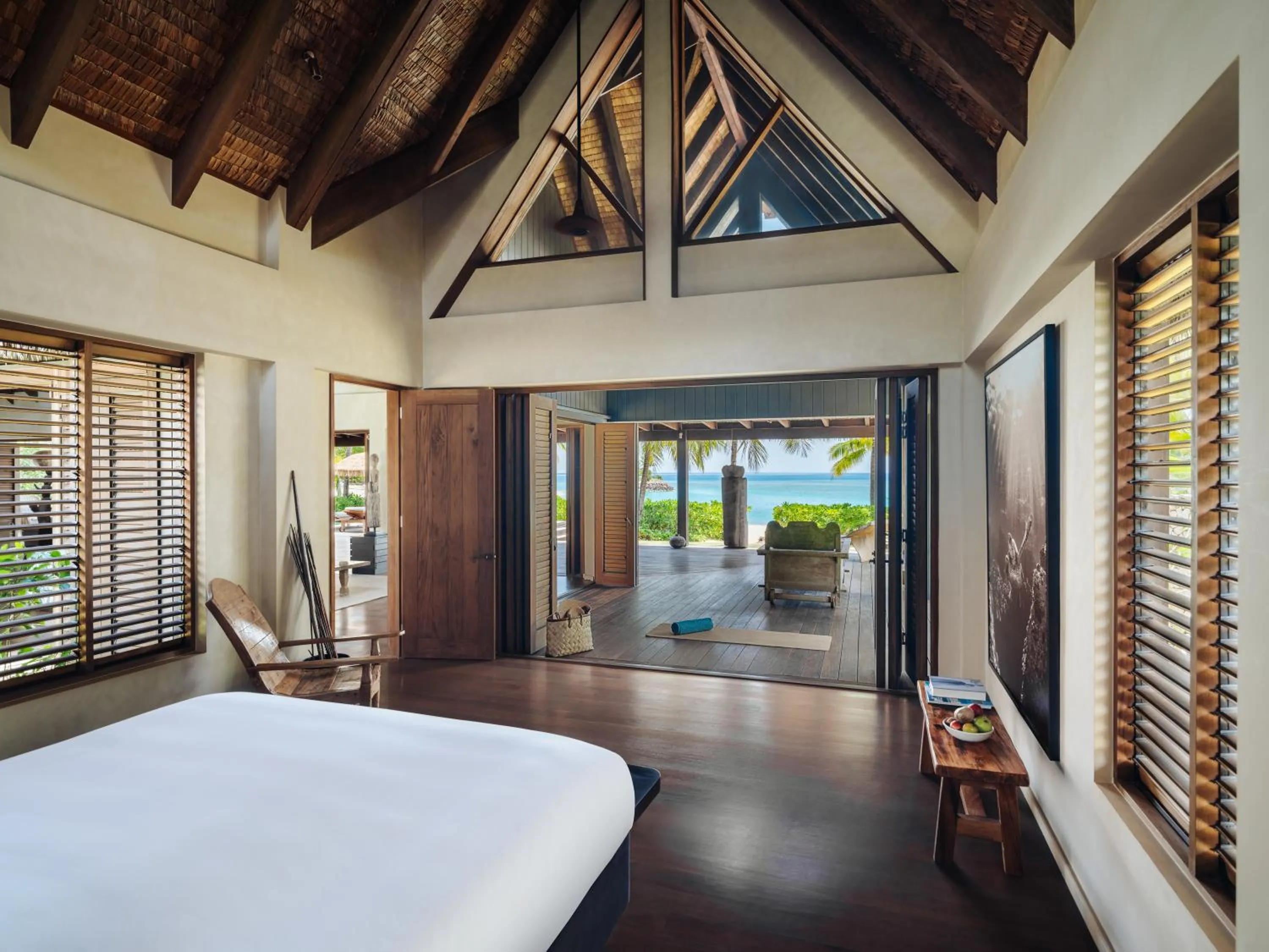 Bedroom, Bed in Six Senses Fiji