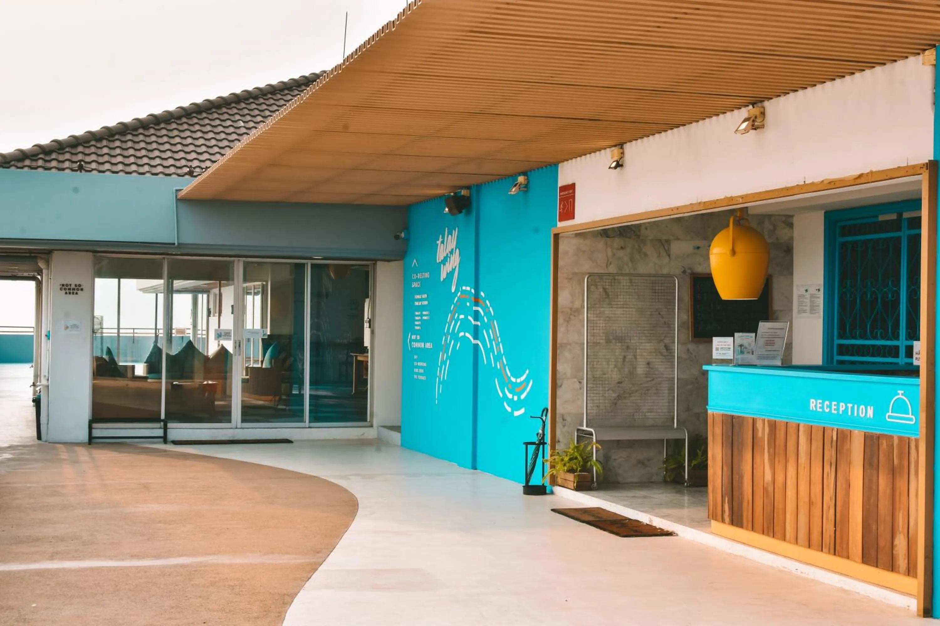 Lobby or reception in THALAY Cha-am by THA