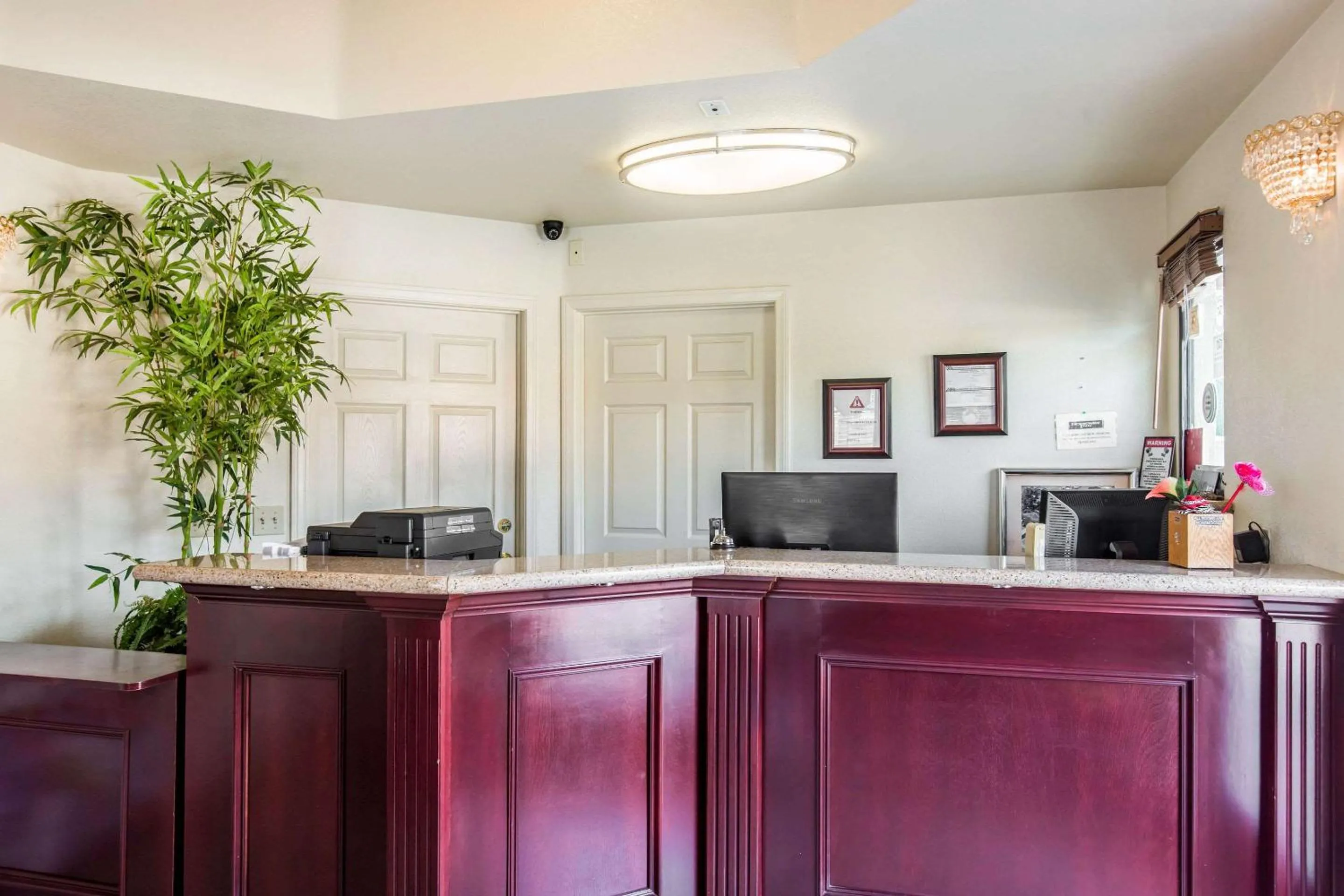 Lobby or reception in Rodeway Inn Beaumont