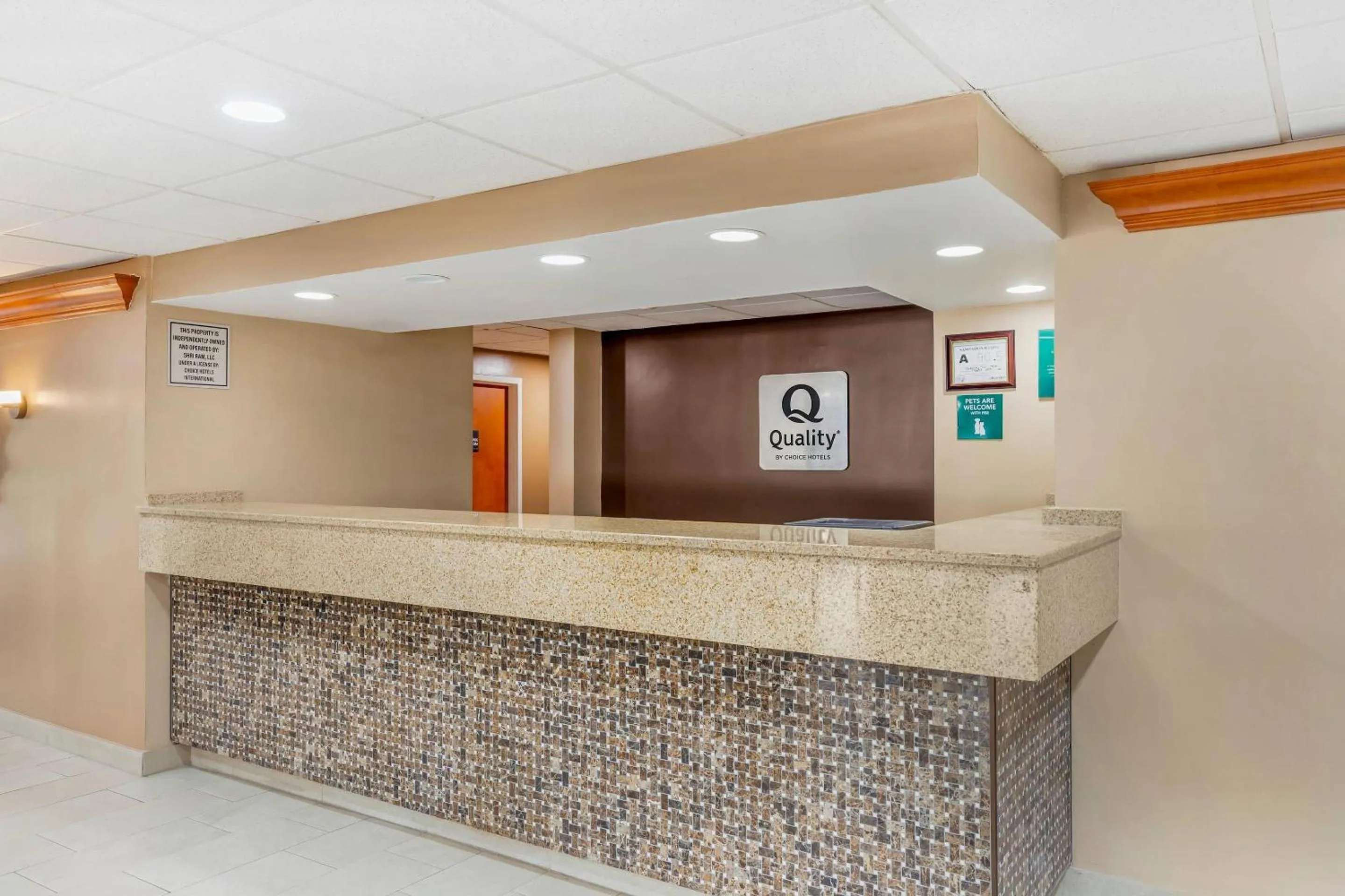 Lobby or reception in Quality Inn Lumberton North