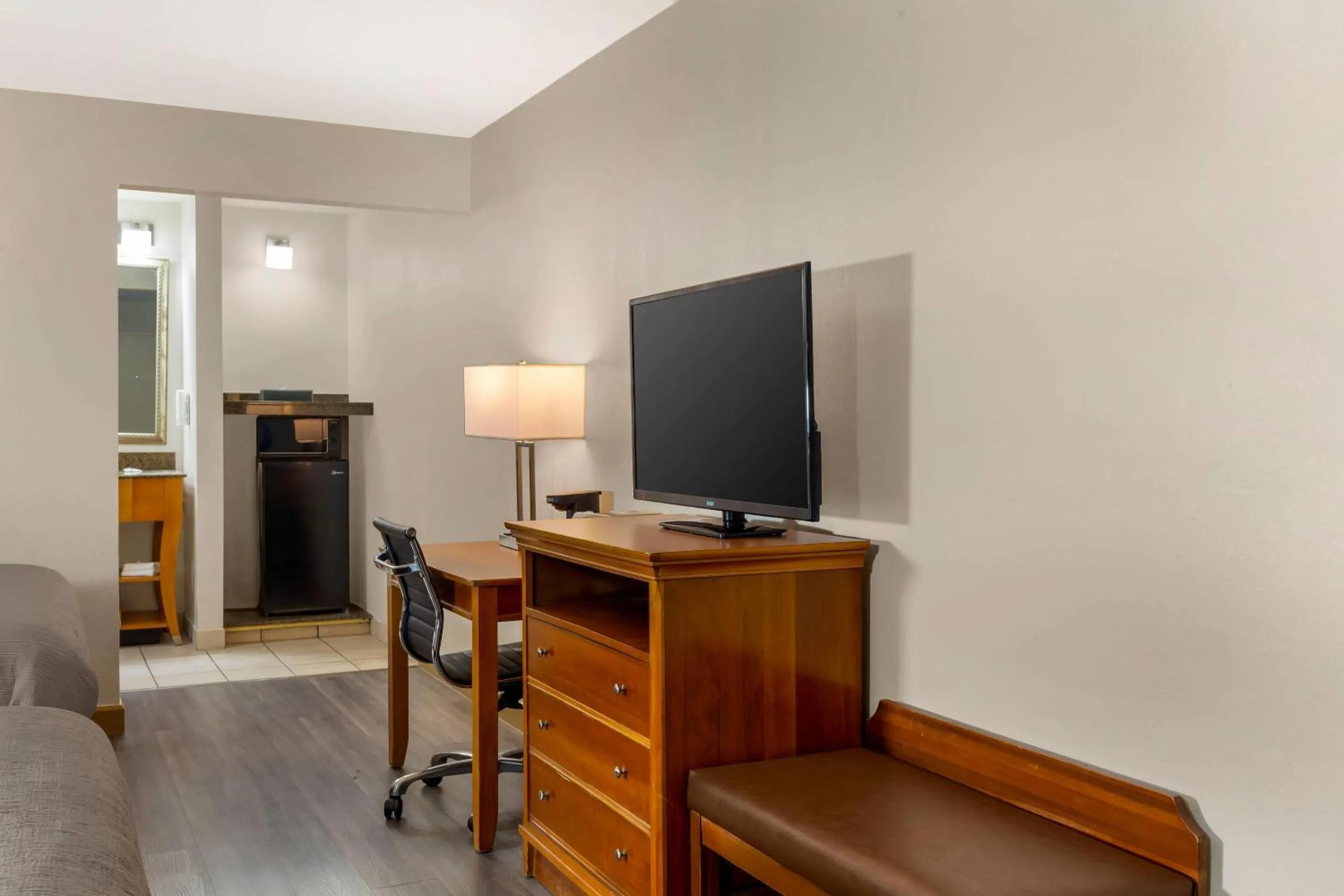 Bedroom in Quality Inn Lumberton North