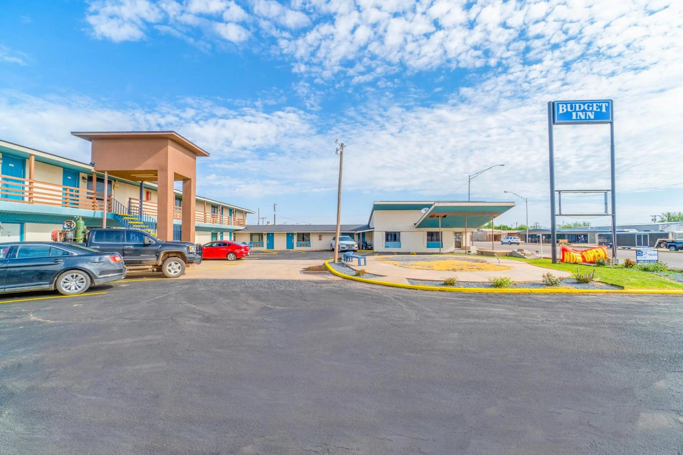 Facade/entrance in Budget Inn by OYO Frederick US-183