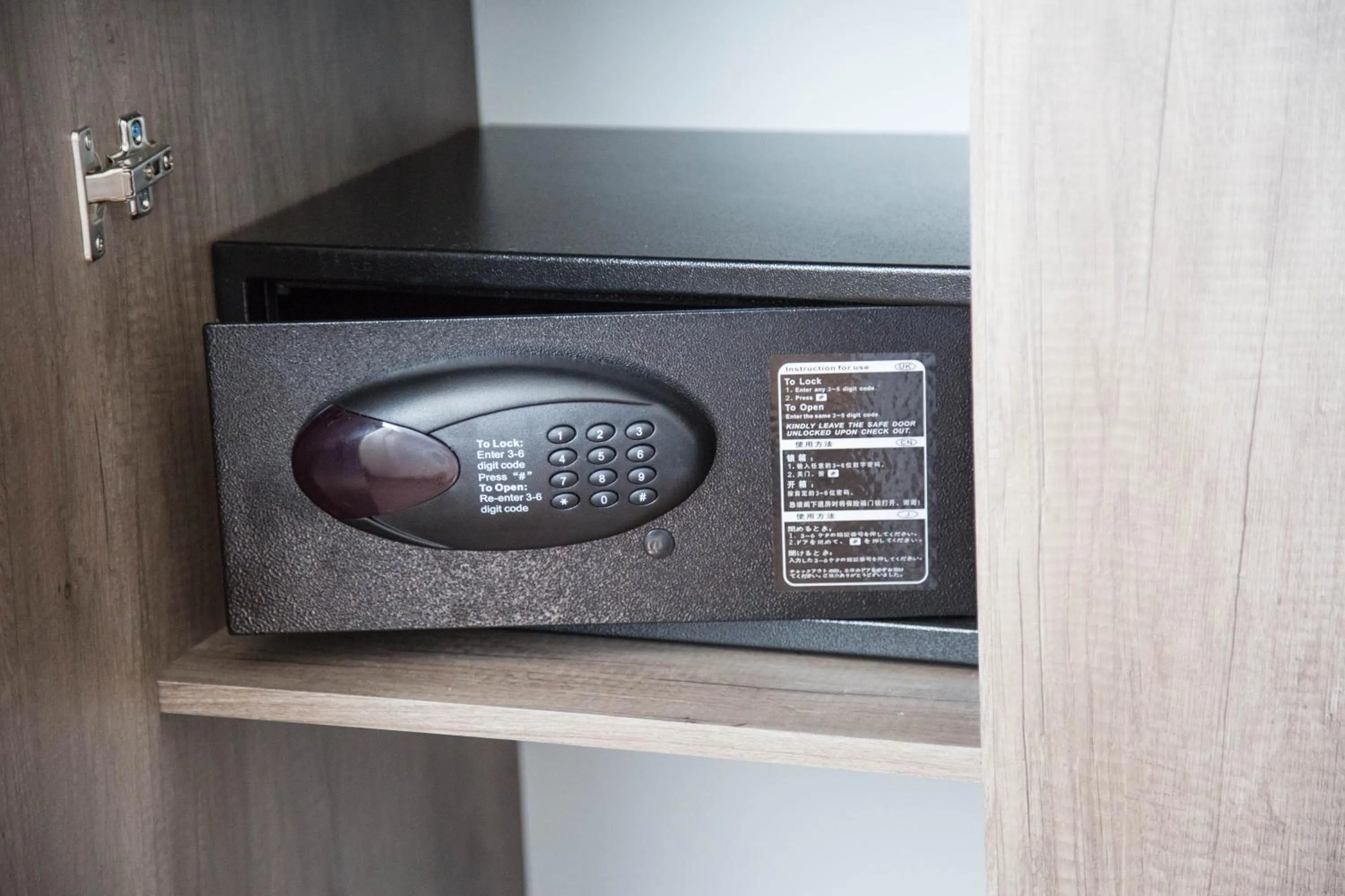 Decorative detail in De'Mar Hotel