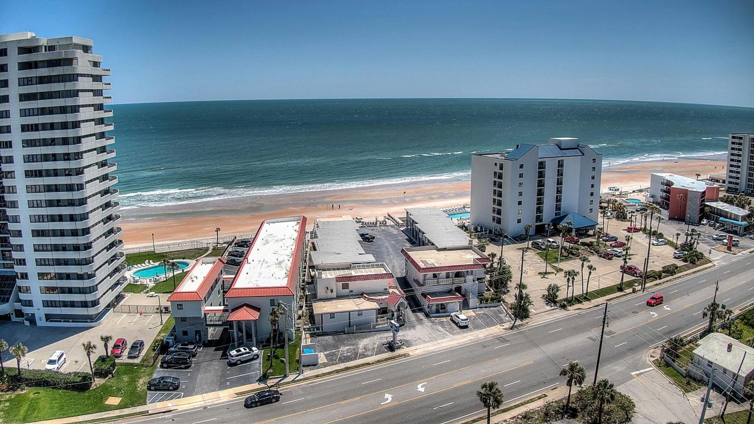 Property building in La Bella Oceanfront Inn - Daytona