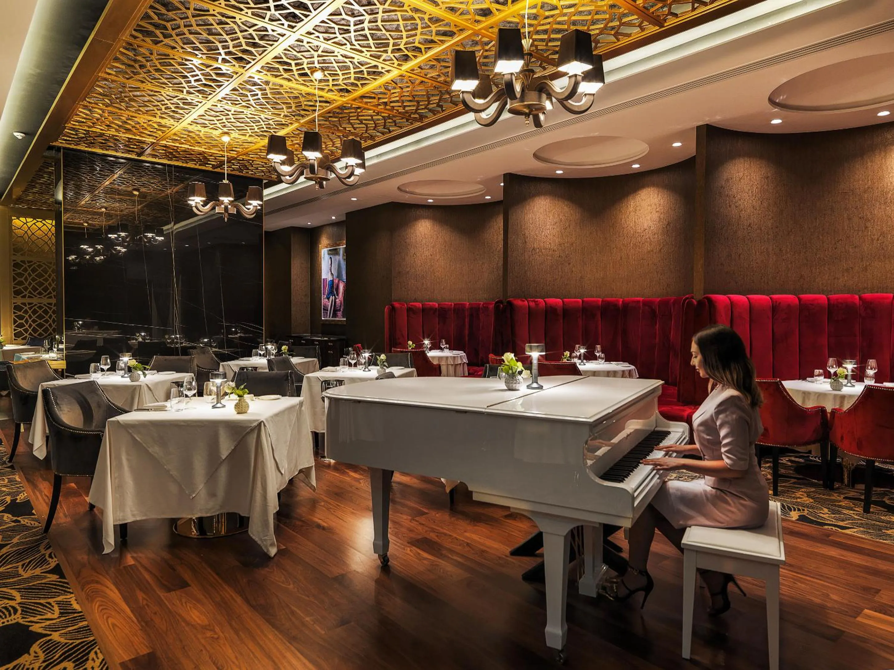 Restaurant/places to eat in Amavi, MadeForTwo Hotels - Paphos