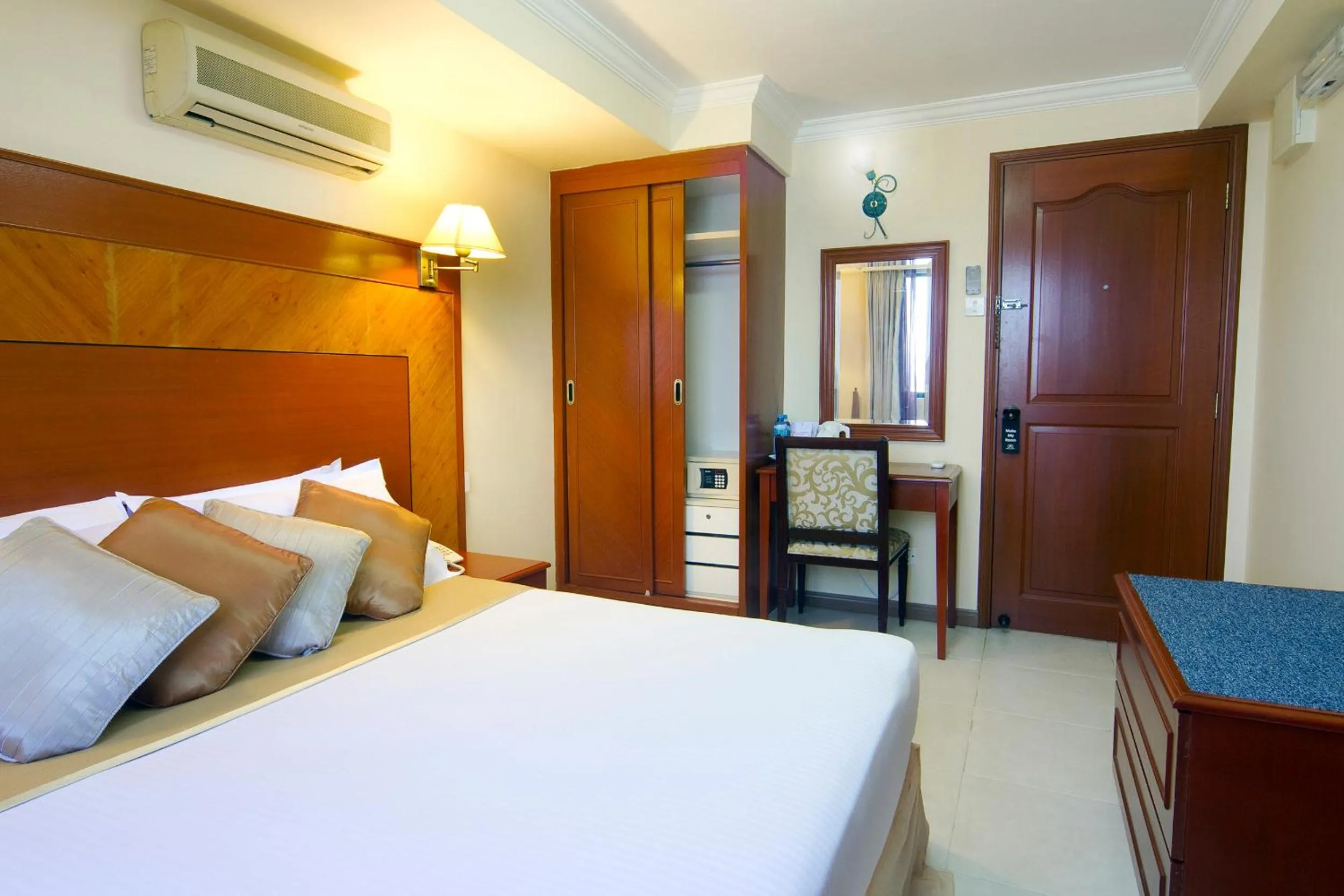 Photo of the whole room in Mookai Hotel