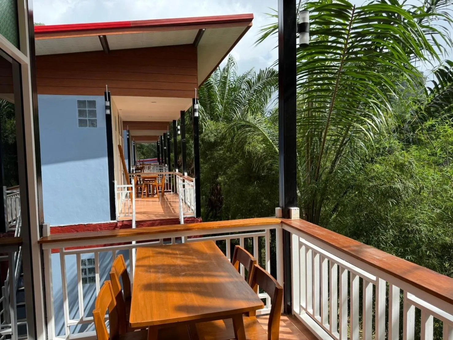 Balcony/Terrace in Khaosok Bamboo Huts Resort