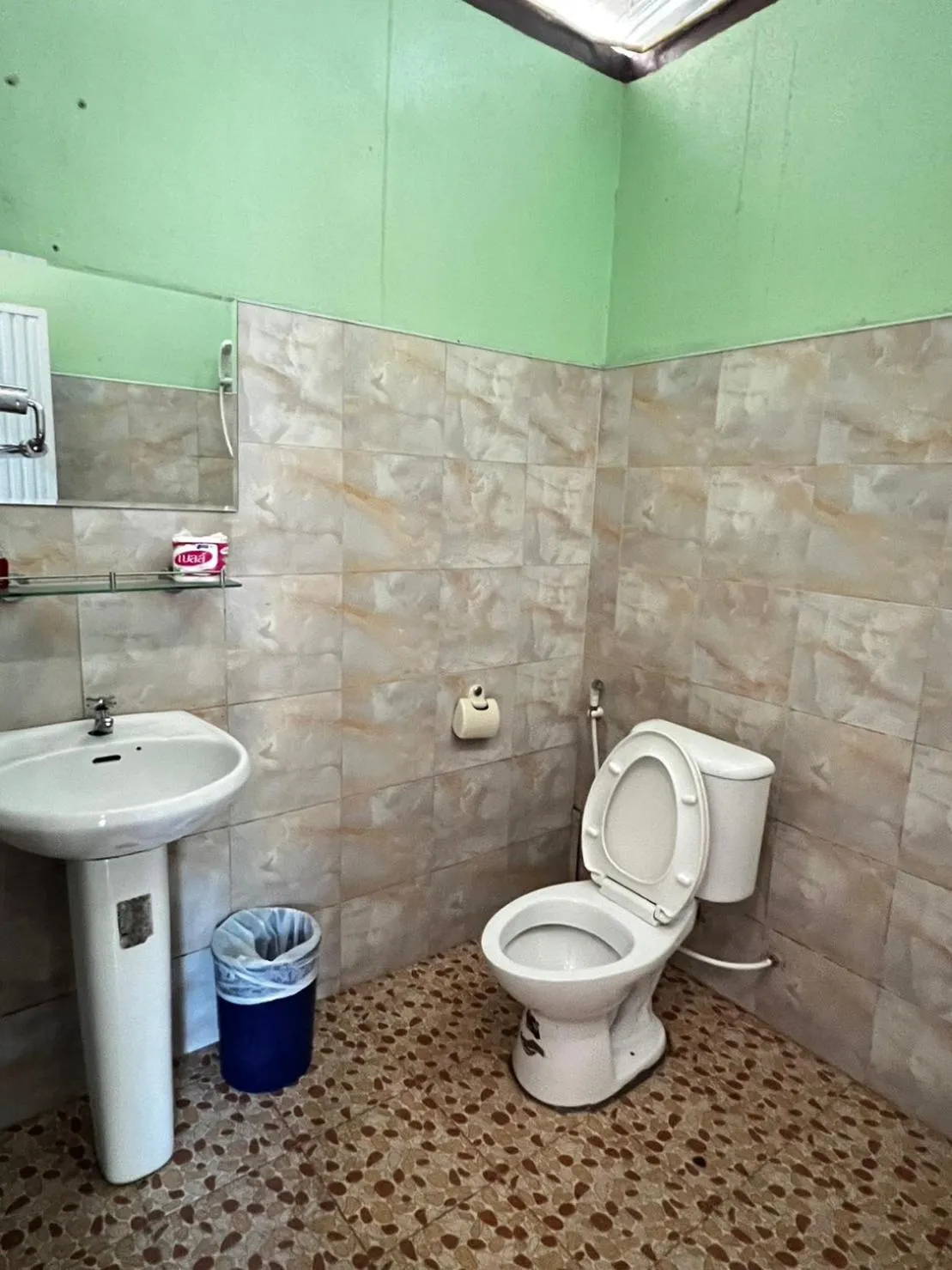 Bathroom in Khaosok Bamboo Huts Resort