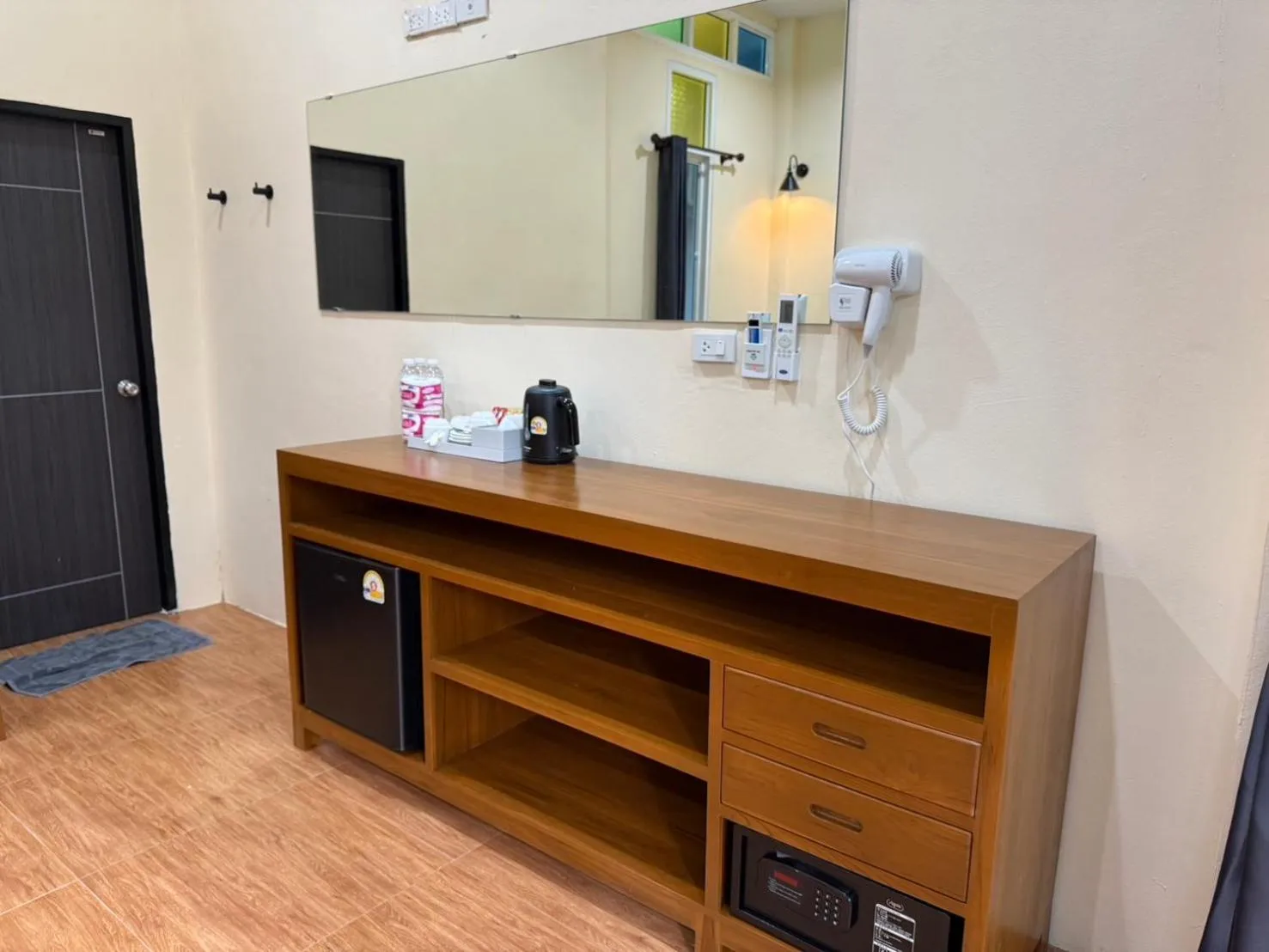 TV and multimedia in Khaosok Bamboo Huts Resort