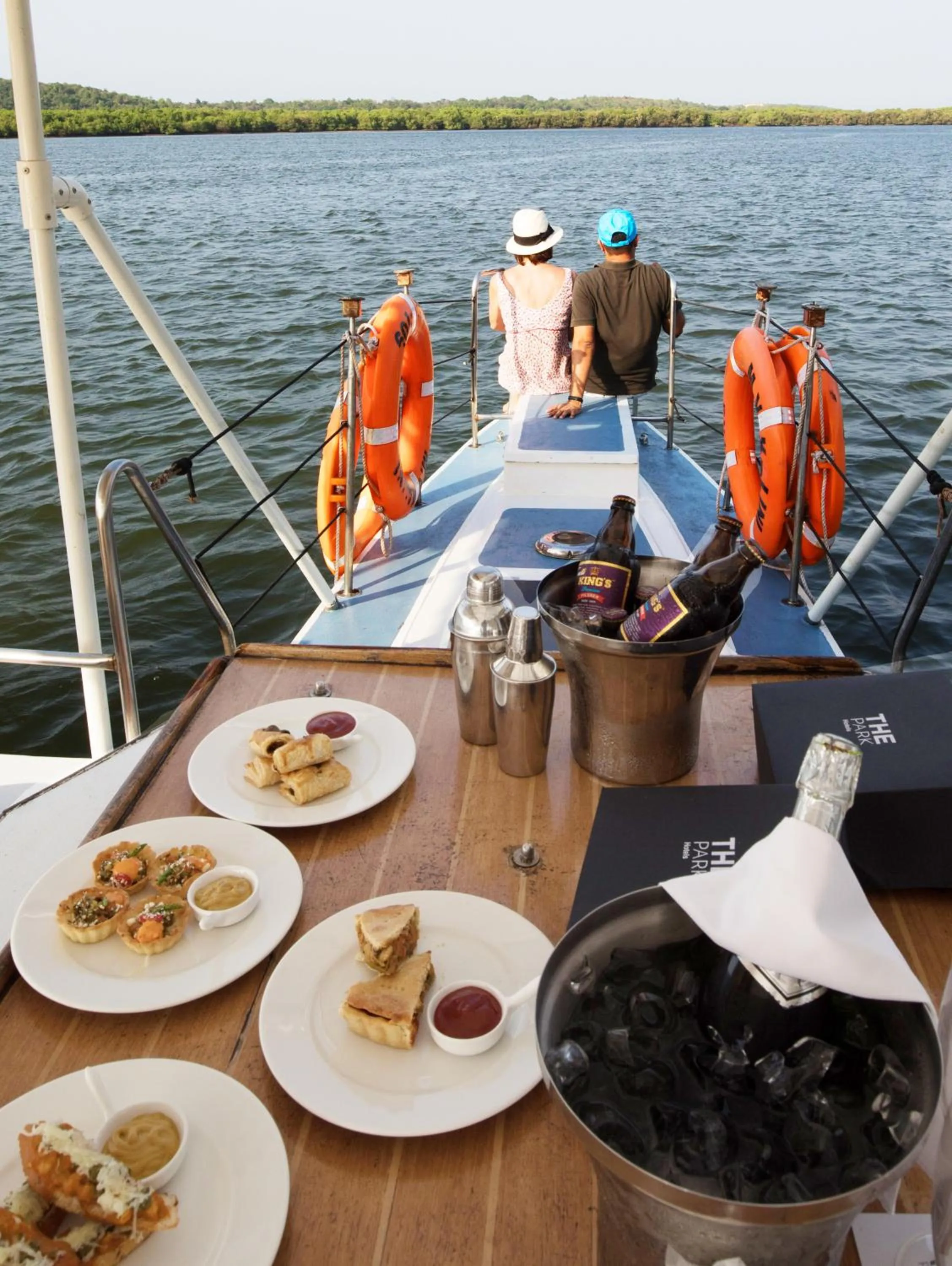 Food in The Park Baga River Goa - Adults only Property