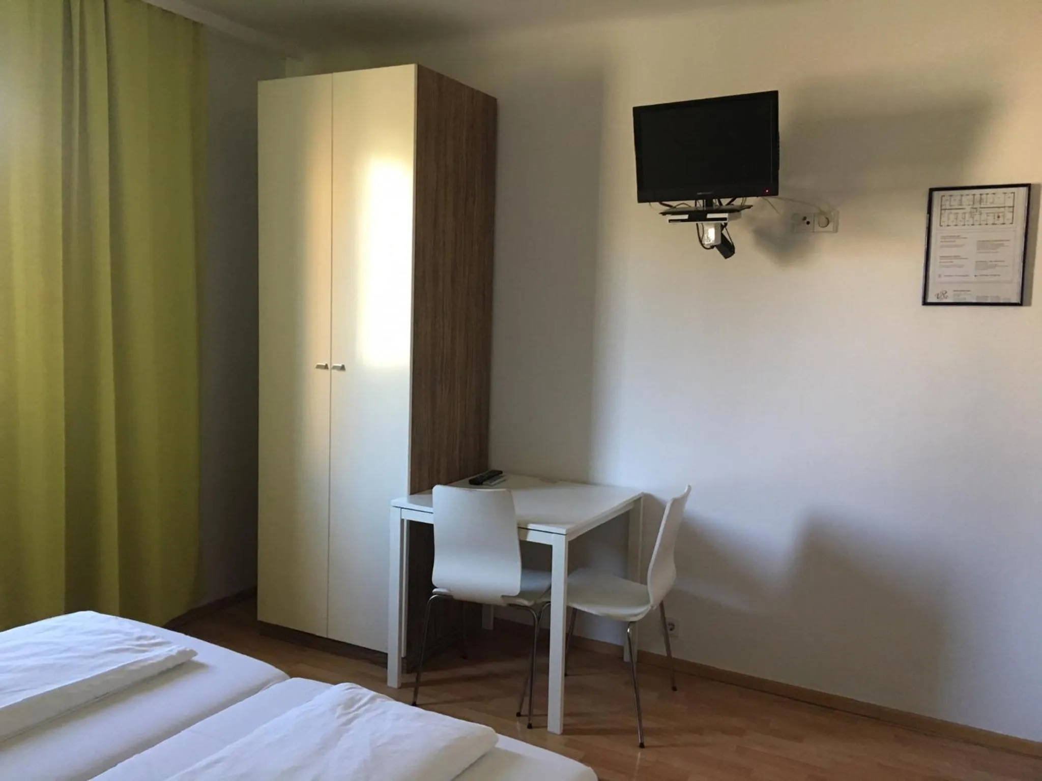 TV and multimedia, Bed in Hotel - Restaurant Valley Rose