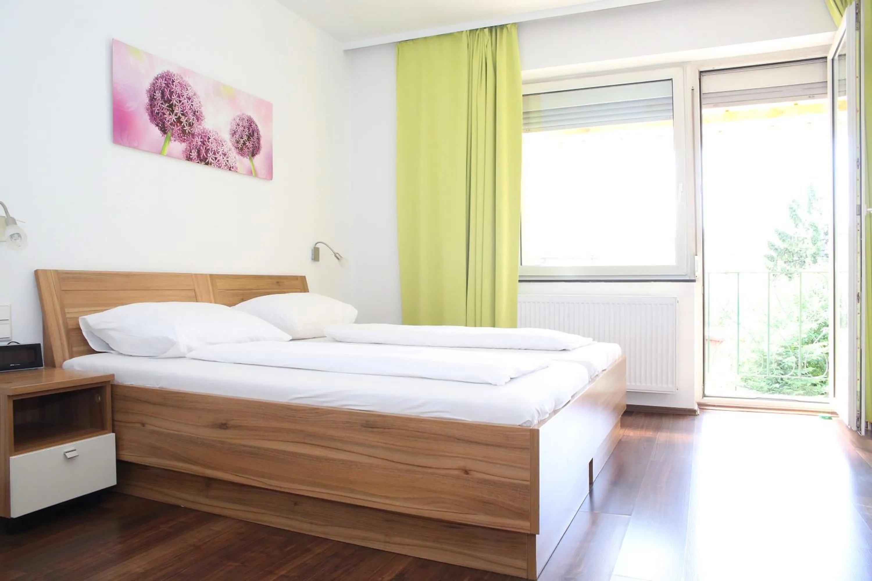 Bedroom, Bed in Hotel - Restaurant Valley Rose