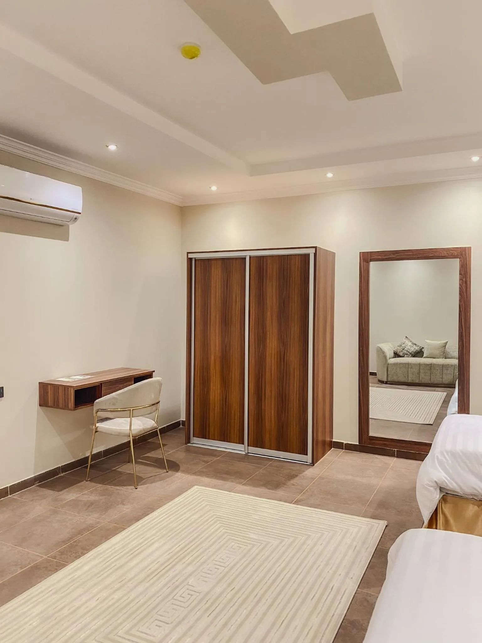 Bed in Comfort Inn Al Taawon - Family Only