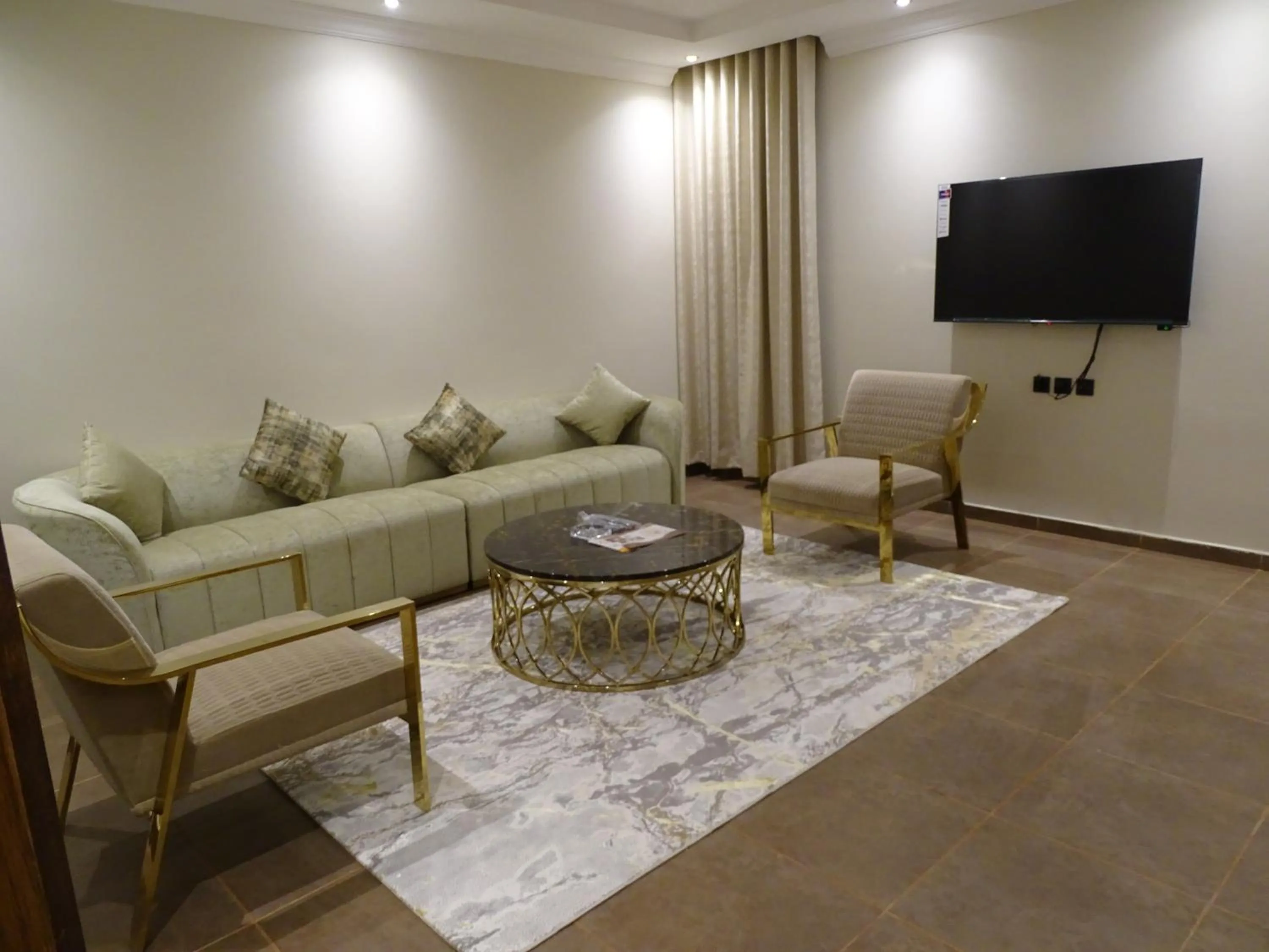 Comfort Inn Al Taawon - Family Only