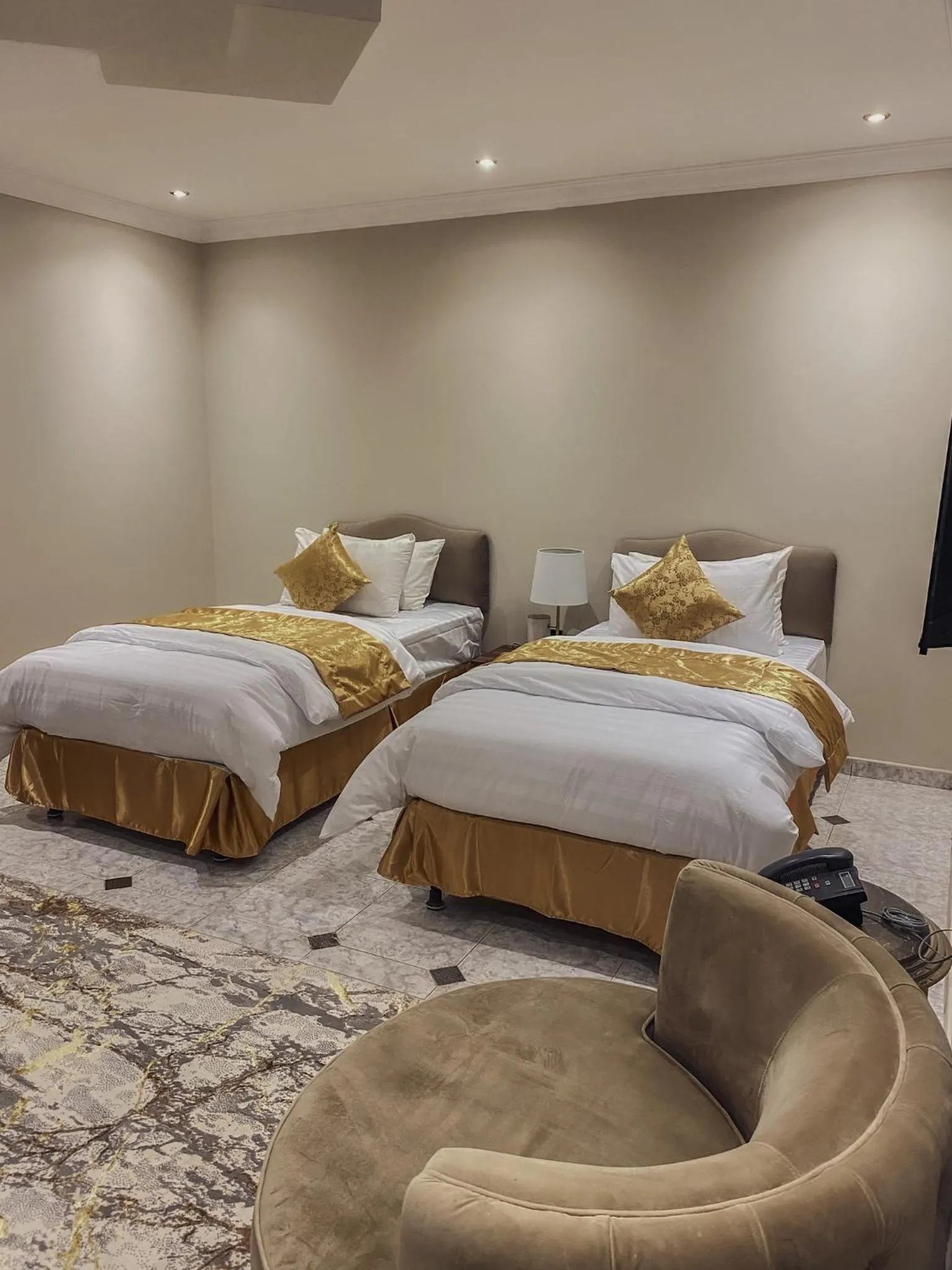 Bed in Comfort Inn Al Taawon - Family Only