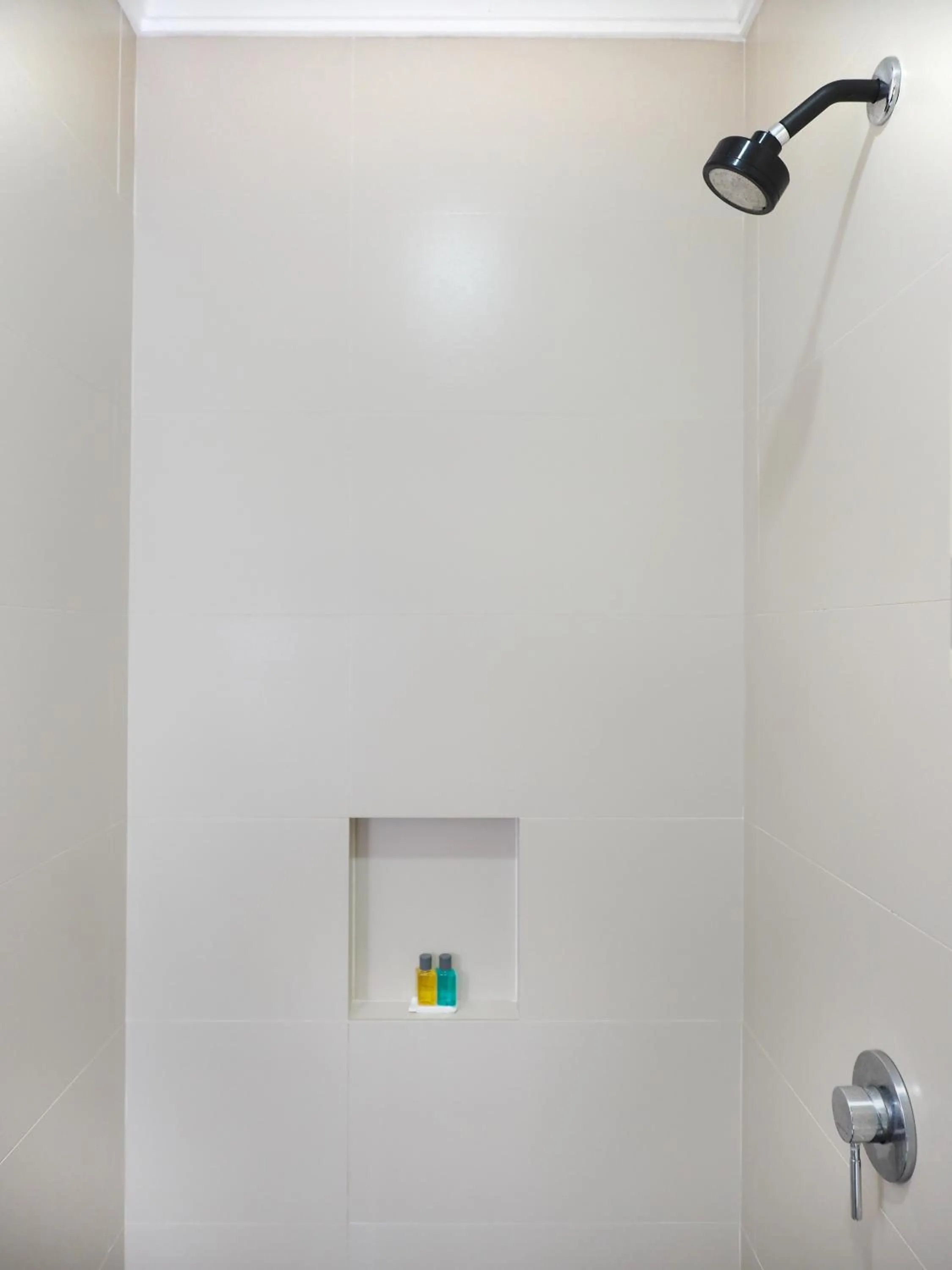 Bathroom in Sun Inns Hotel Subang