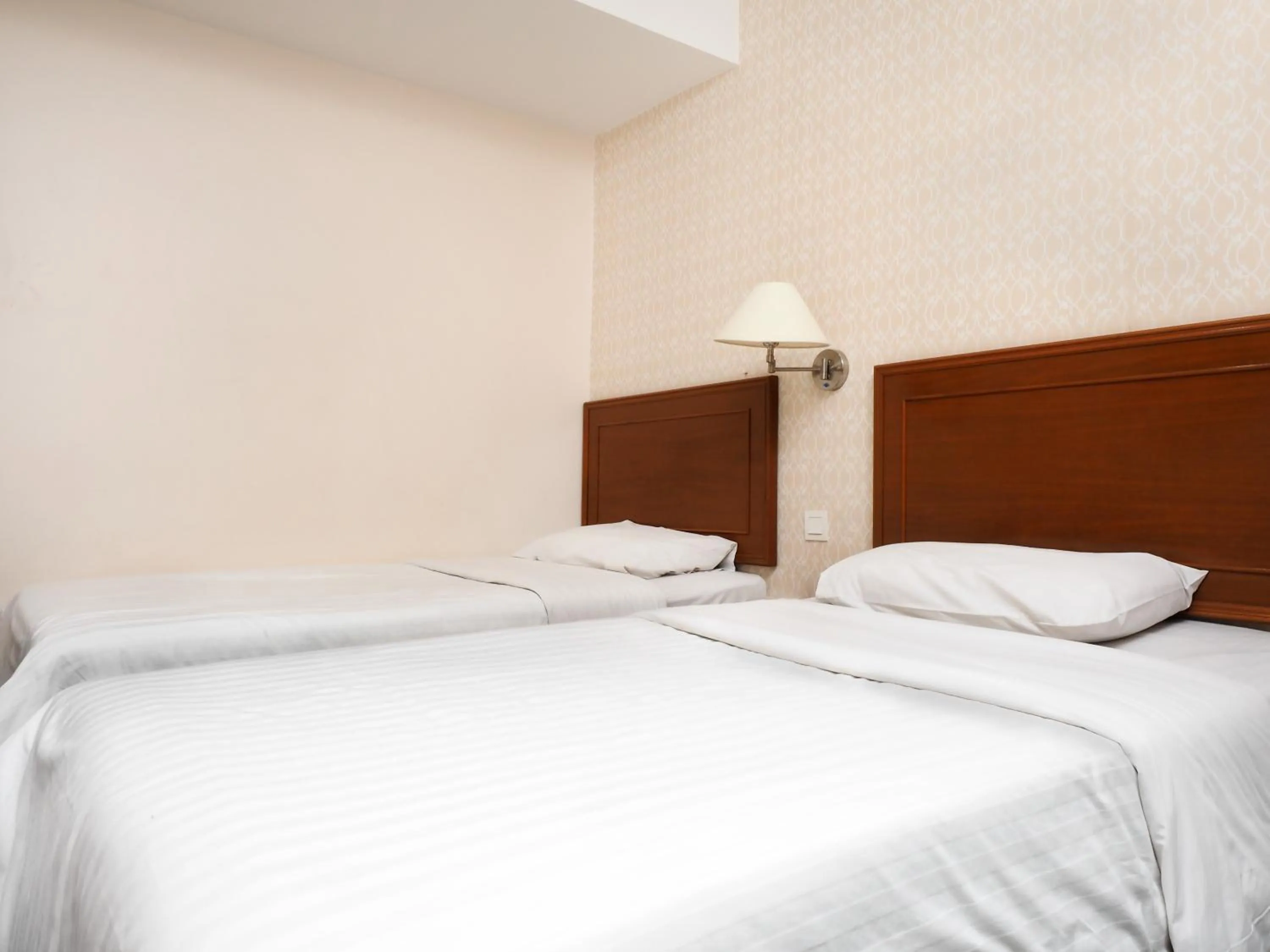 Bed in Sun Inns Hotel Subang