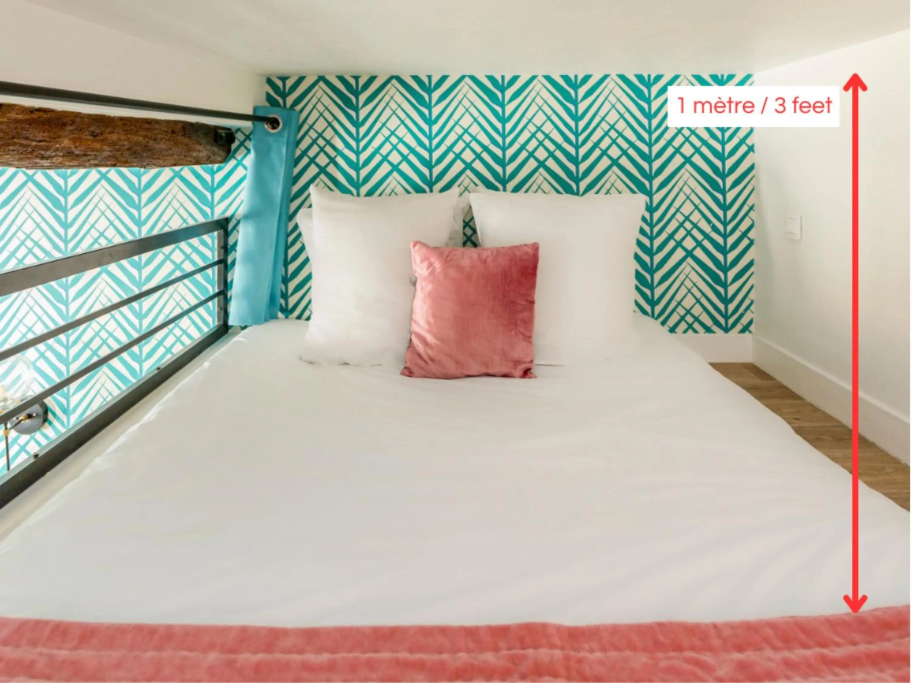 Bed in Merveil - Luxury Suite - Champs Elysées - Mermoz