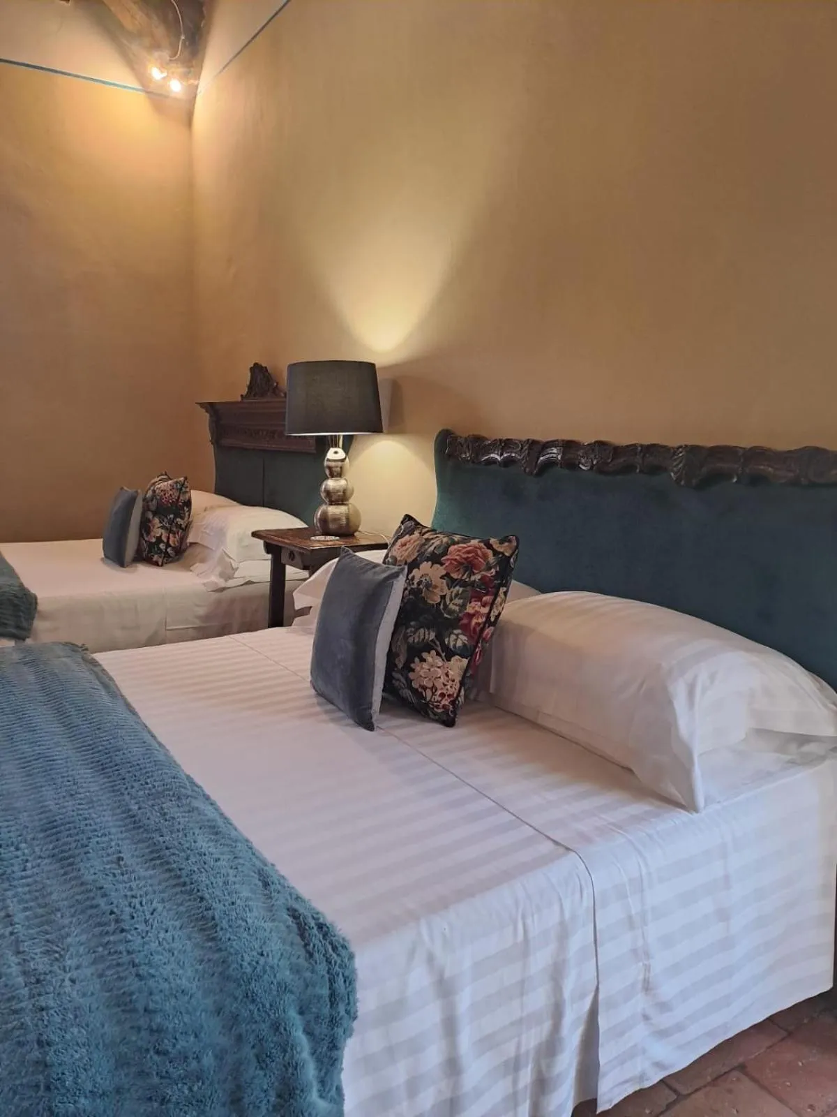 Bed in LaChiusa Tuscany