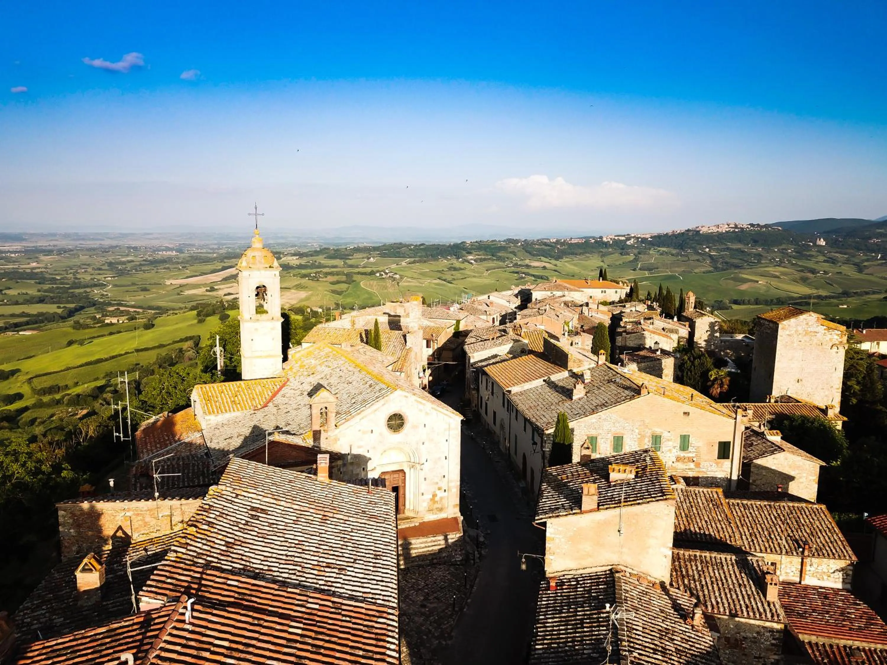 Neighbourhood in LaChiusa Tuscany