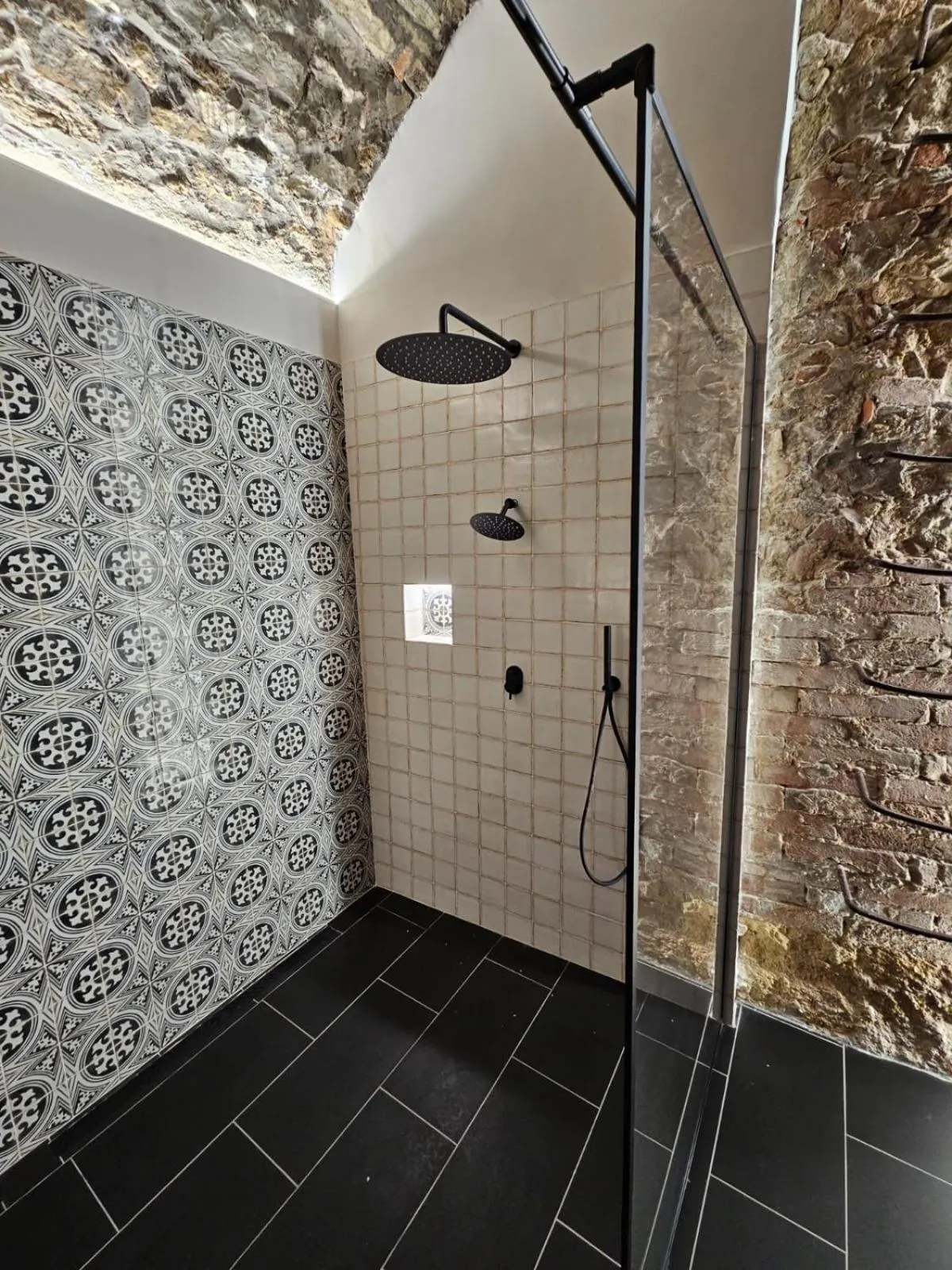 Bathroom in LaChiusa Tuscany