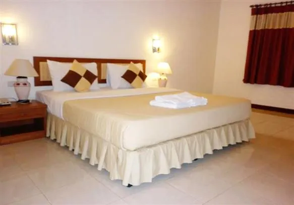 Bed in Prachuap Place Hotel